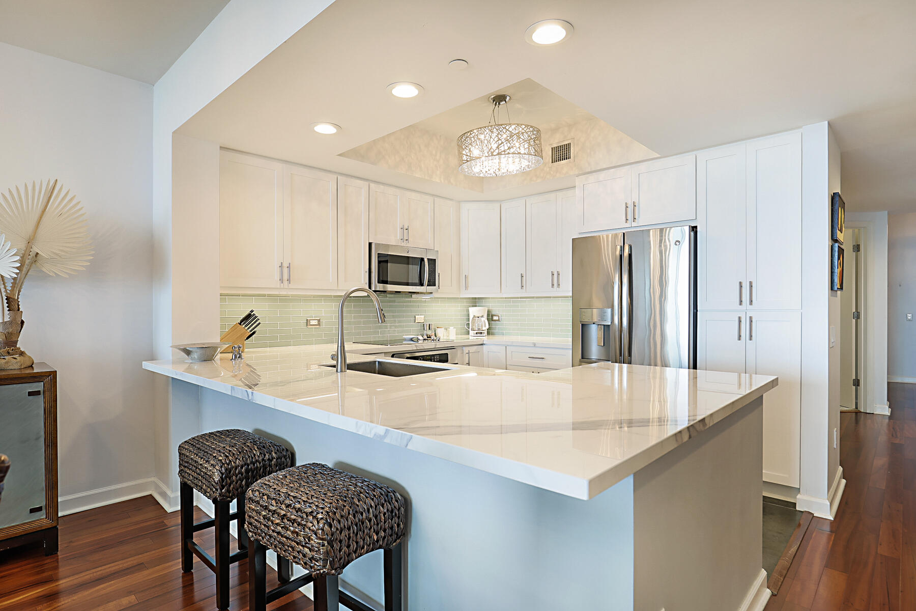 2650 Lake Shore Drive 1503