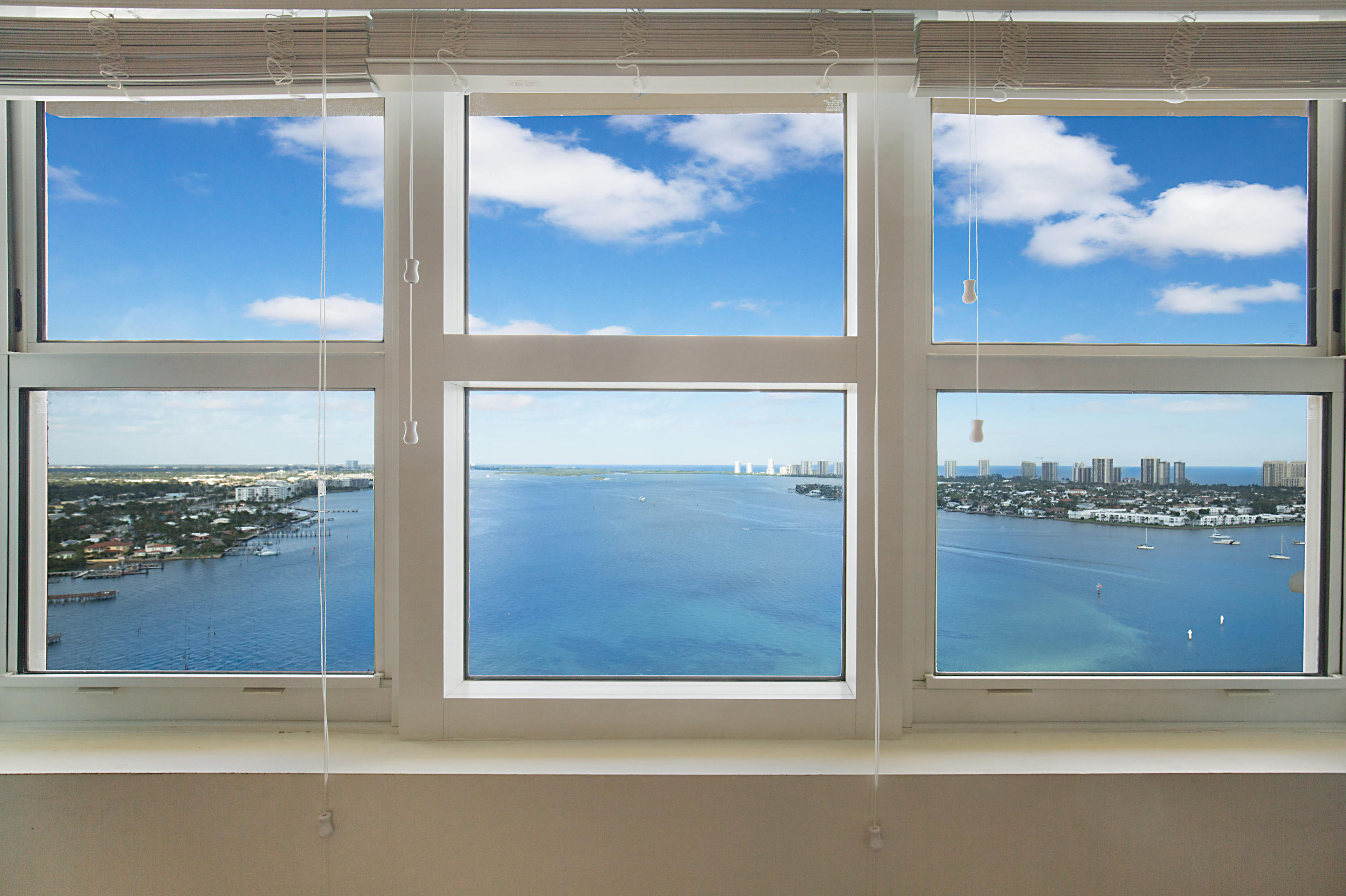 2650 Lake Shore Drive 1503