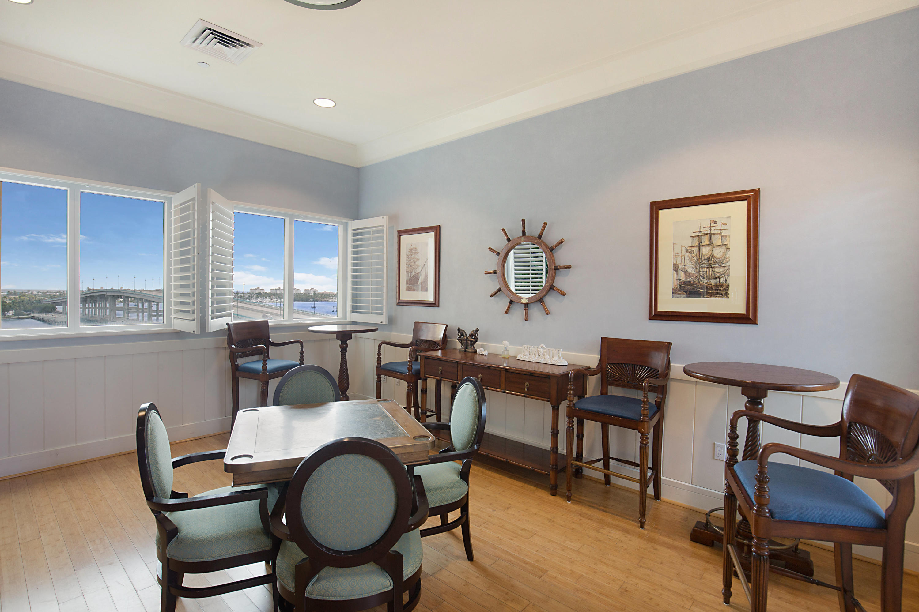2650 Lake Shore Drive 1503
