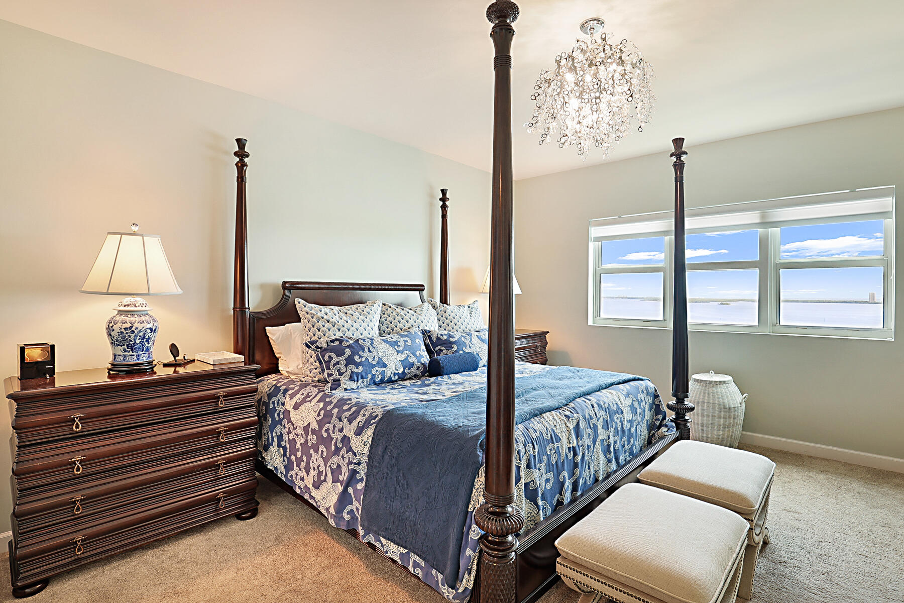 2650 Lake Shore Drive 1503