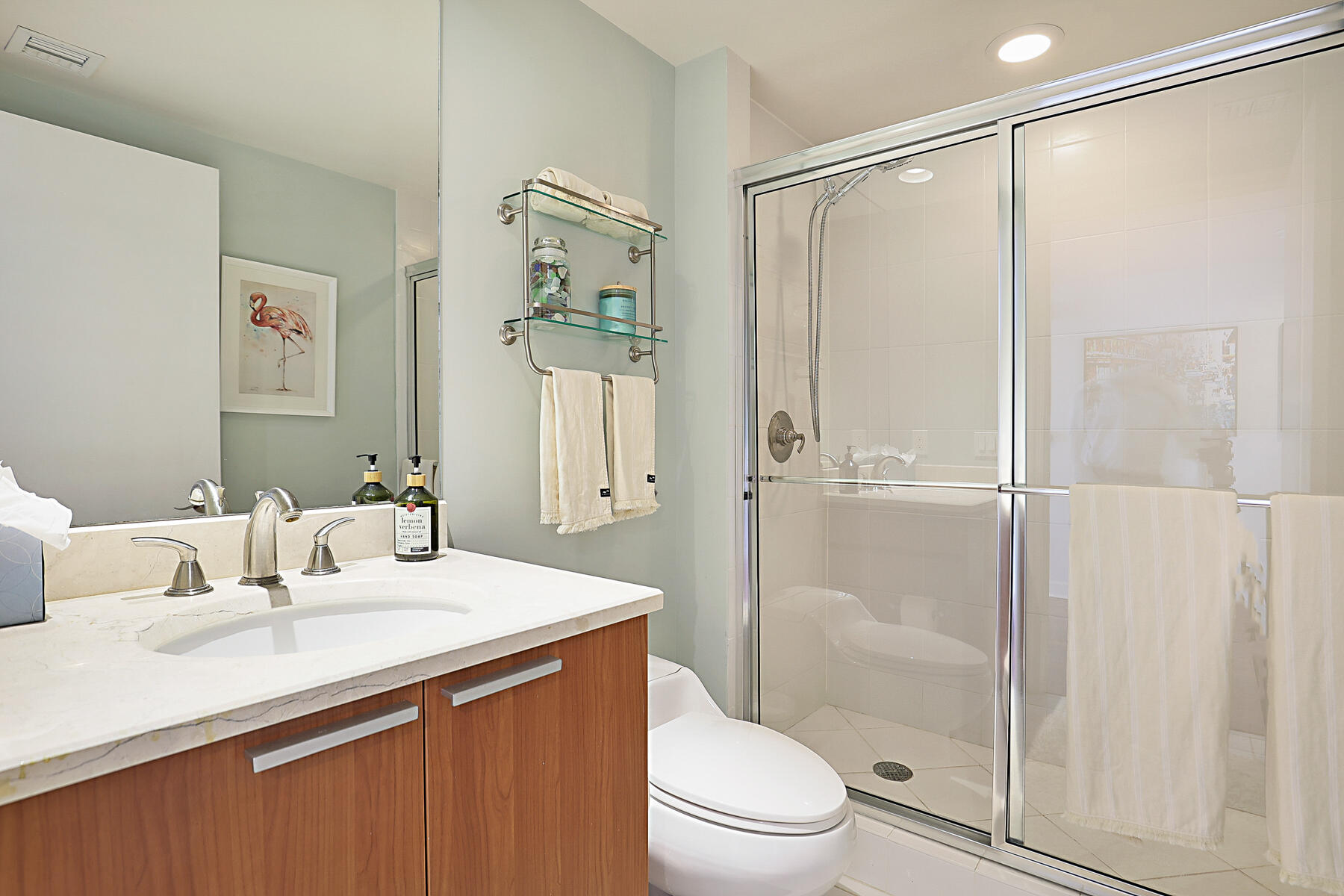 2650 Lake Shore Drive 1503