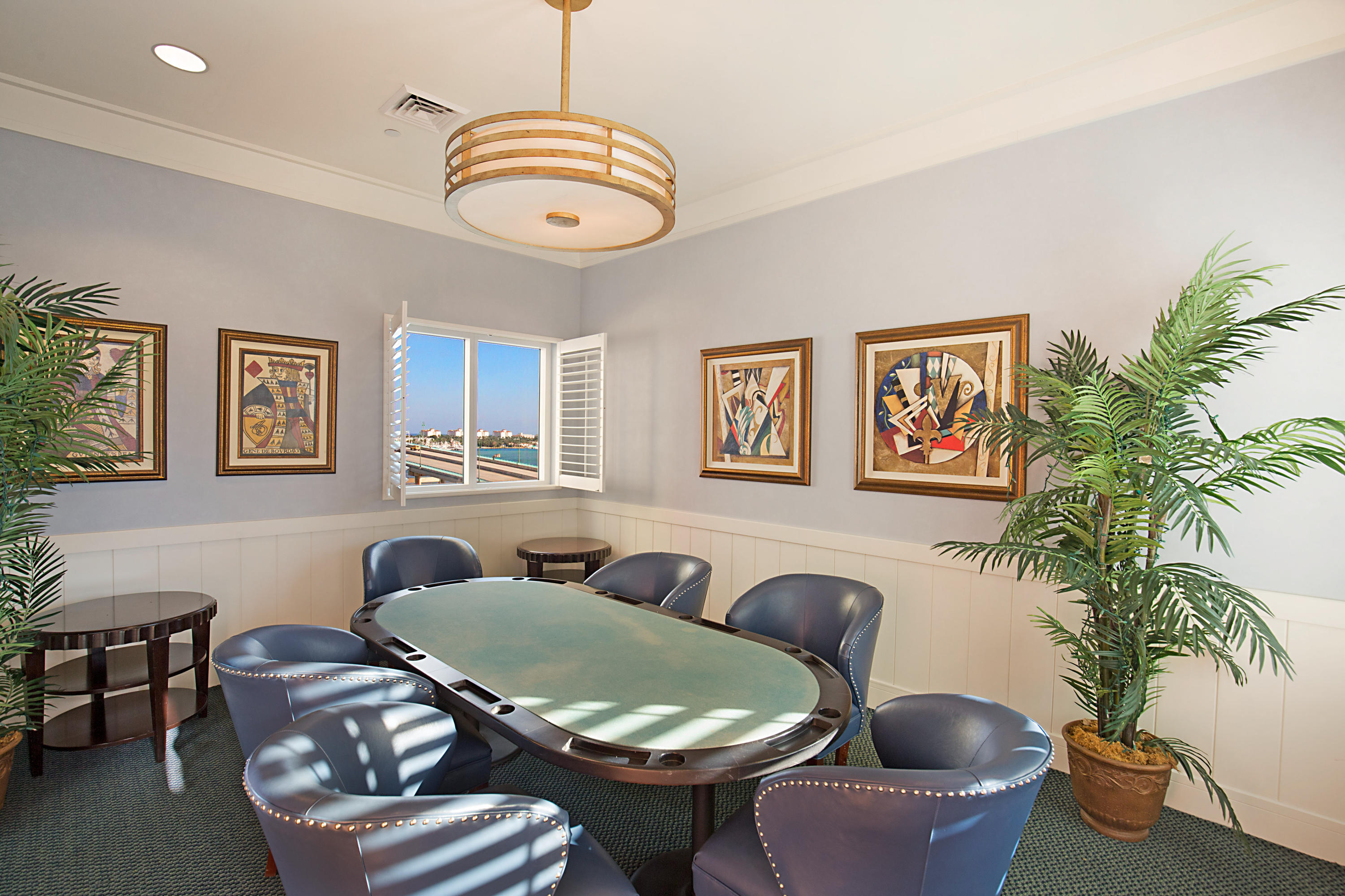2650 Lake Shore Drive 1503