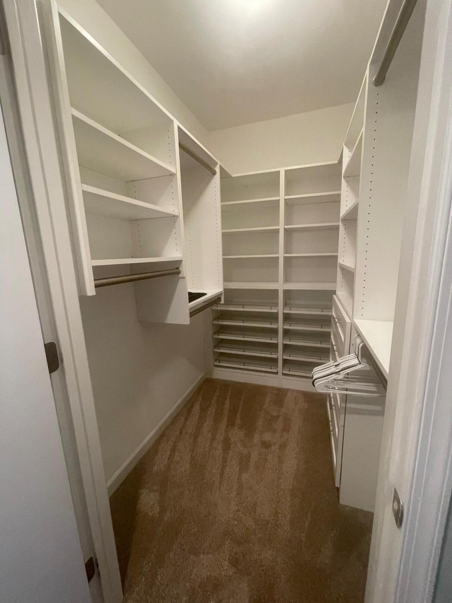 2650 Lake Shore Drive 1503