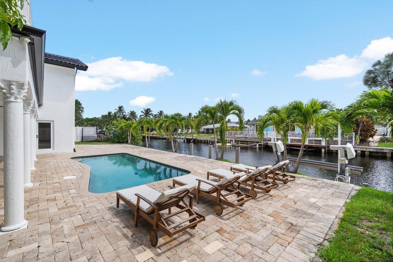 1366 SW 4th Court