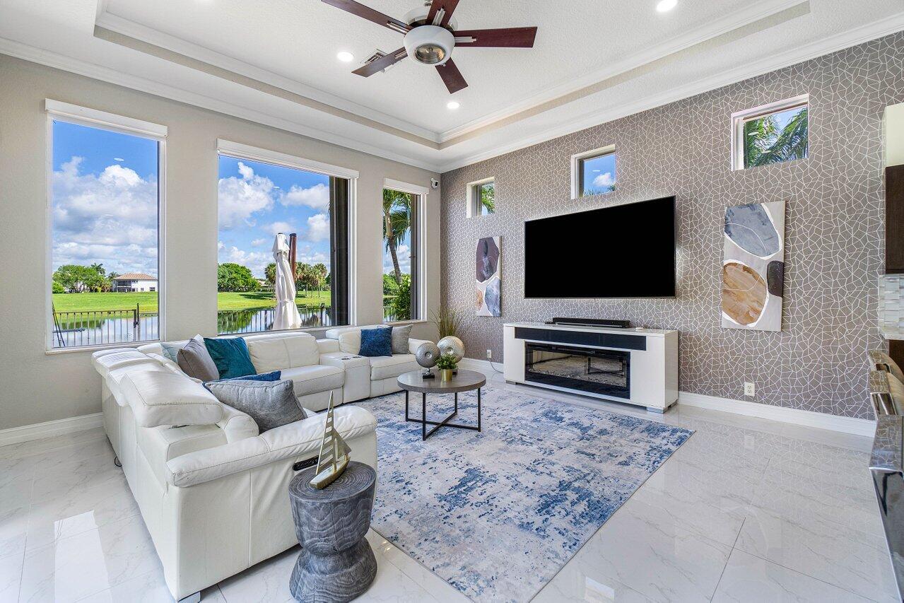 7671 NW 116th Lane