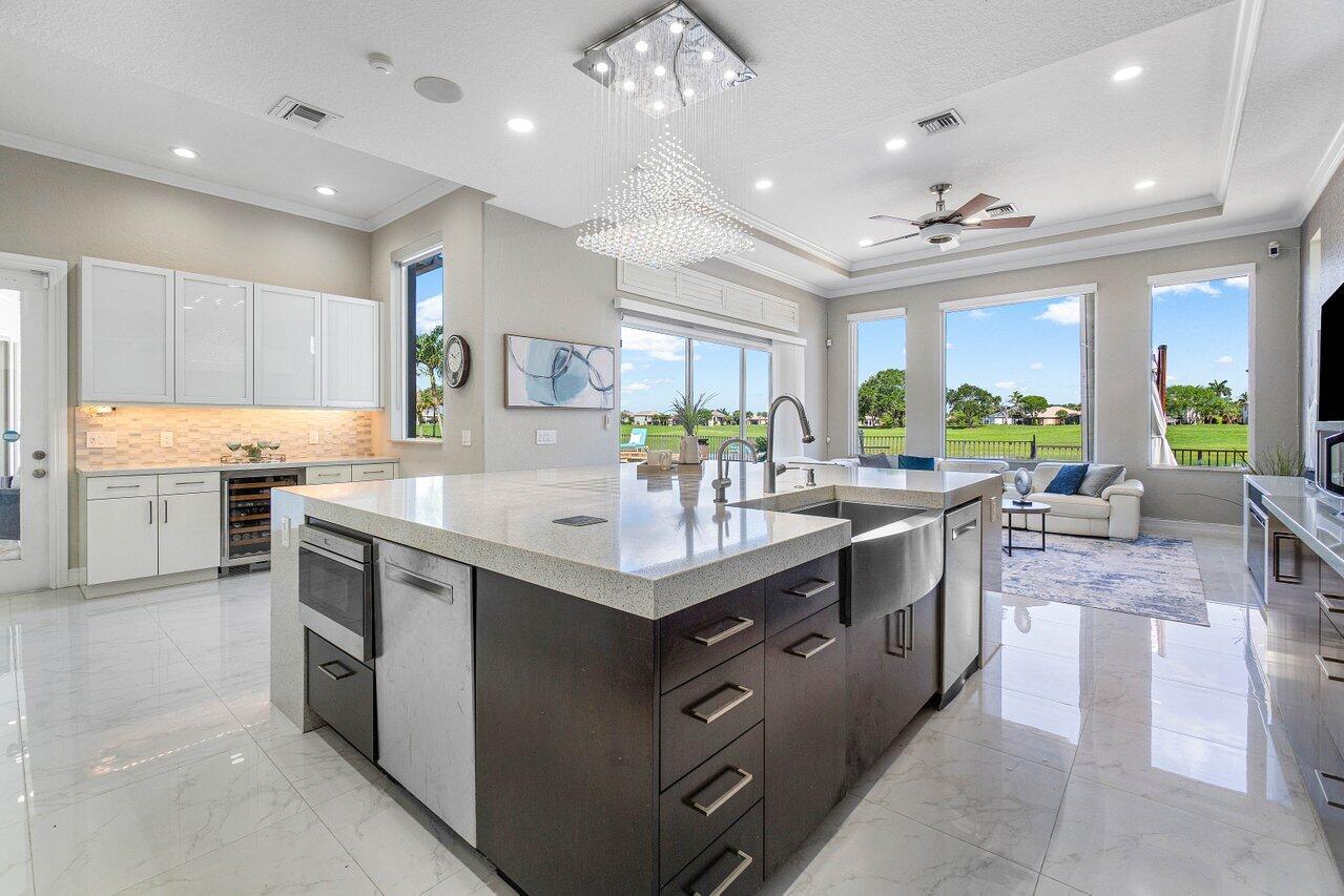 7671 NW 116th Lane