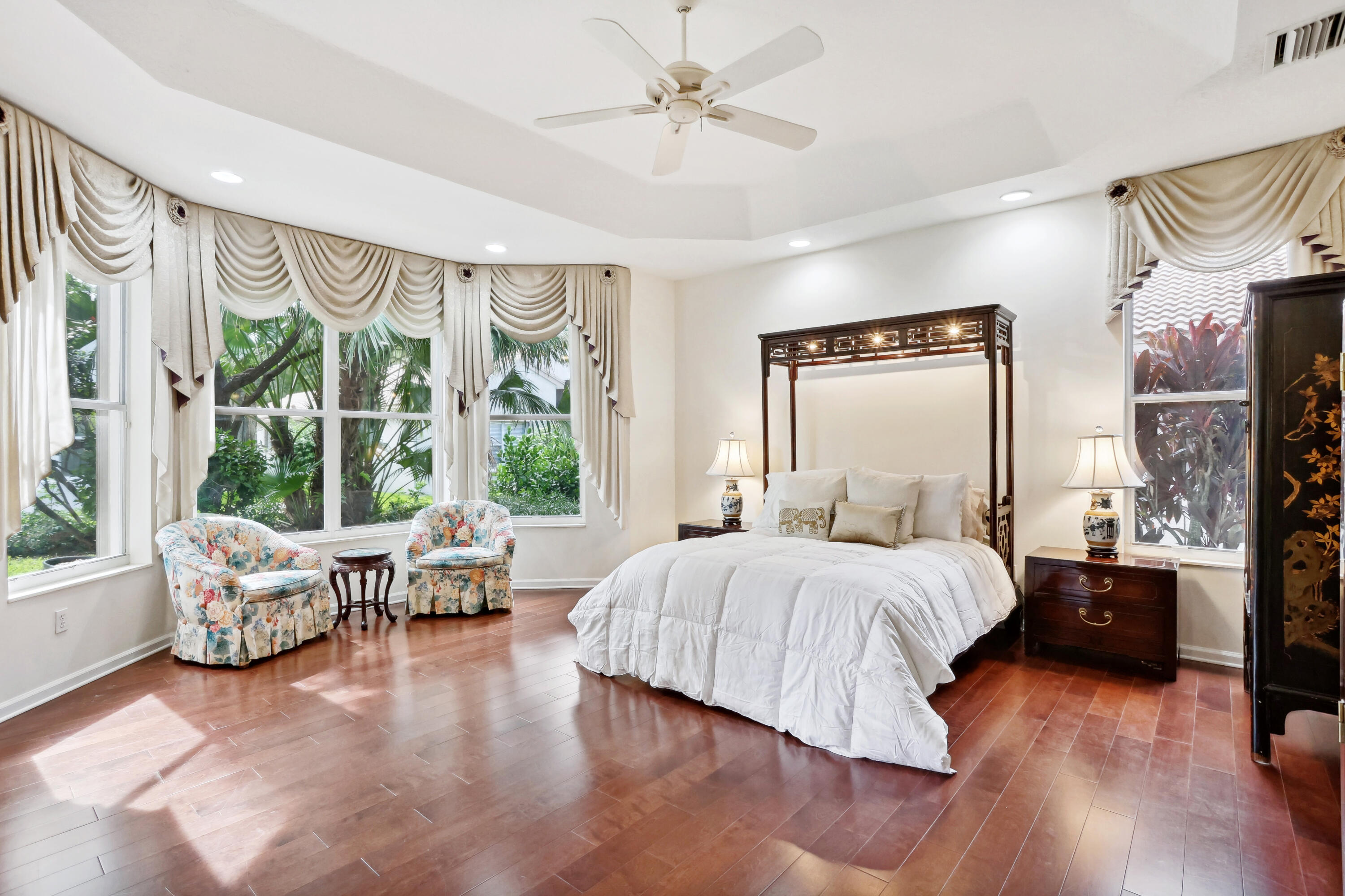 11717 Cardenas Boulevard