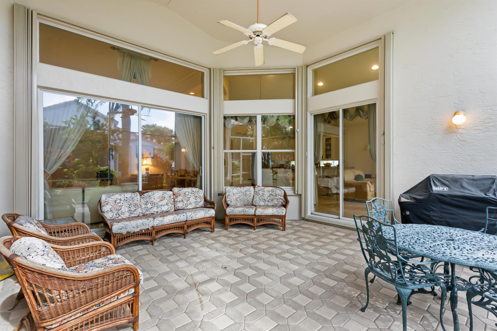 11717 Cardenas Boulevard