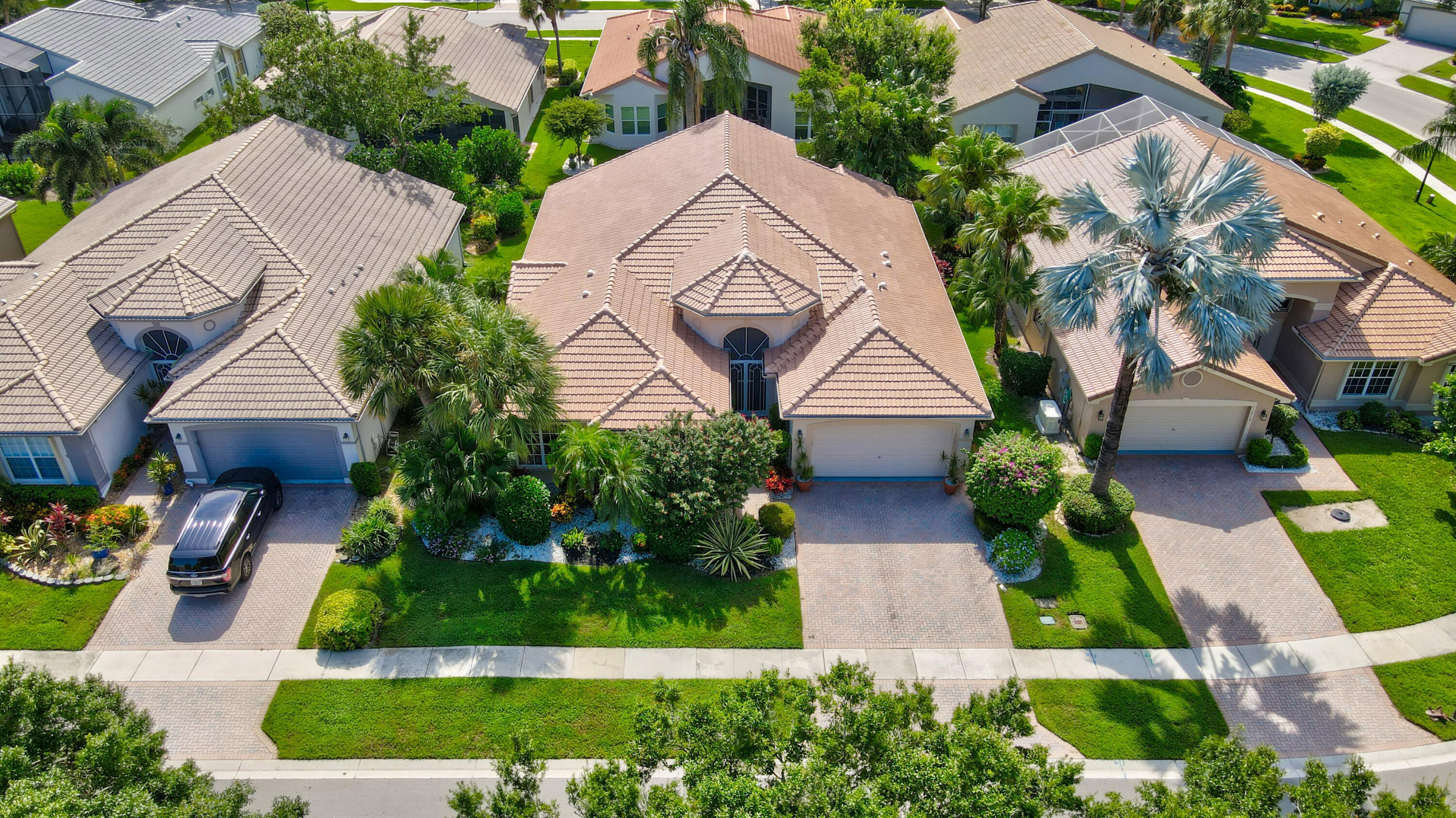 11717 Cardenas Boulevard