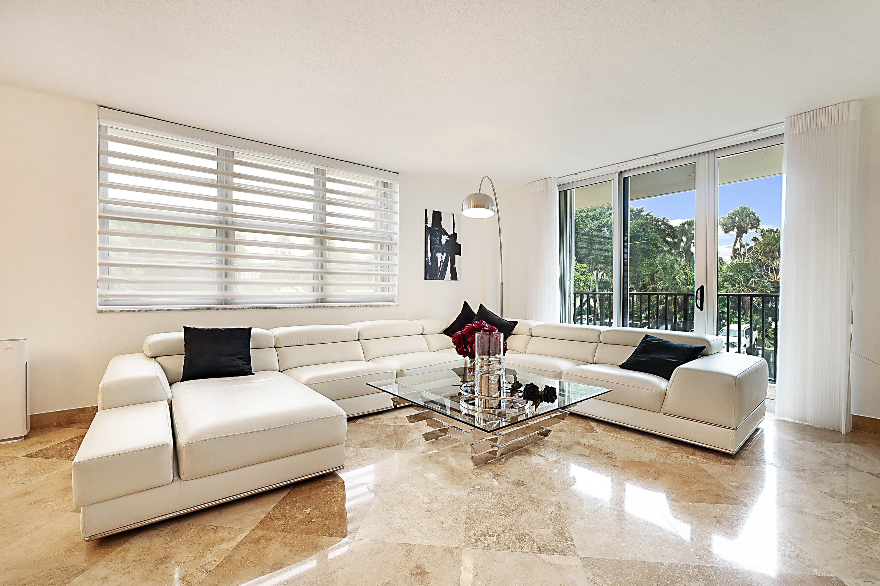 2121 N Ocean Boulevard 209e