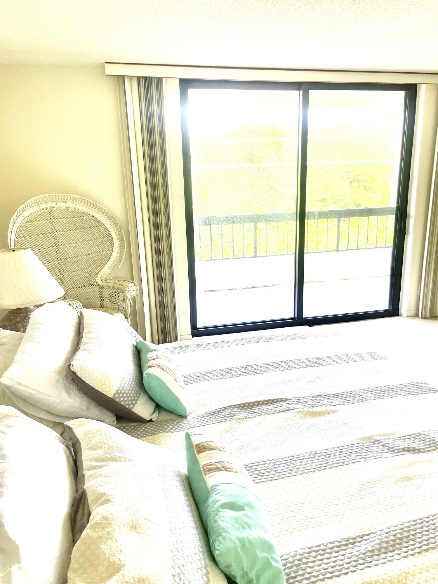 277 N Ocean Boulevard 4030