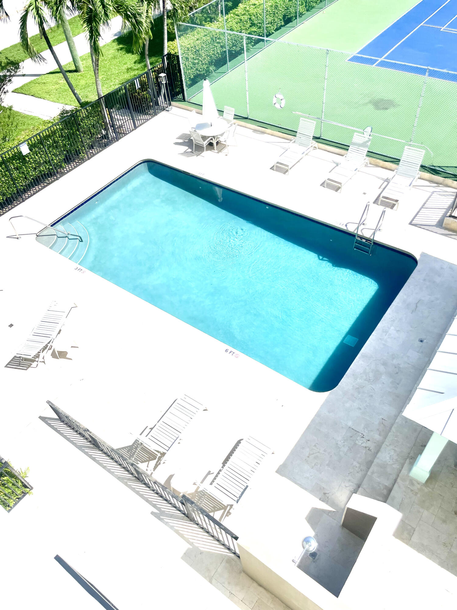 277 N Ocean Boulevard 4030