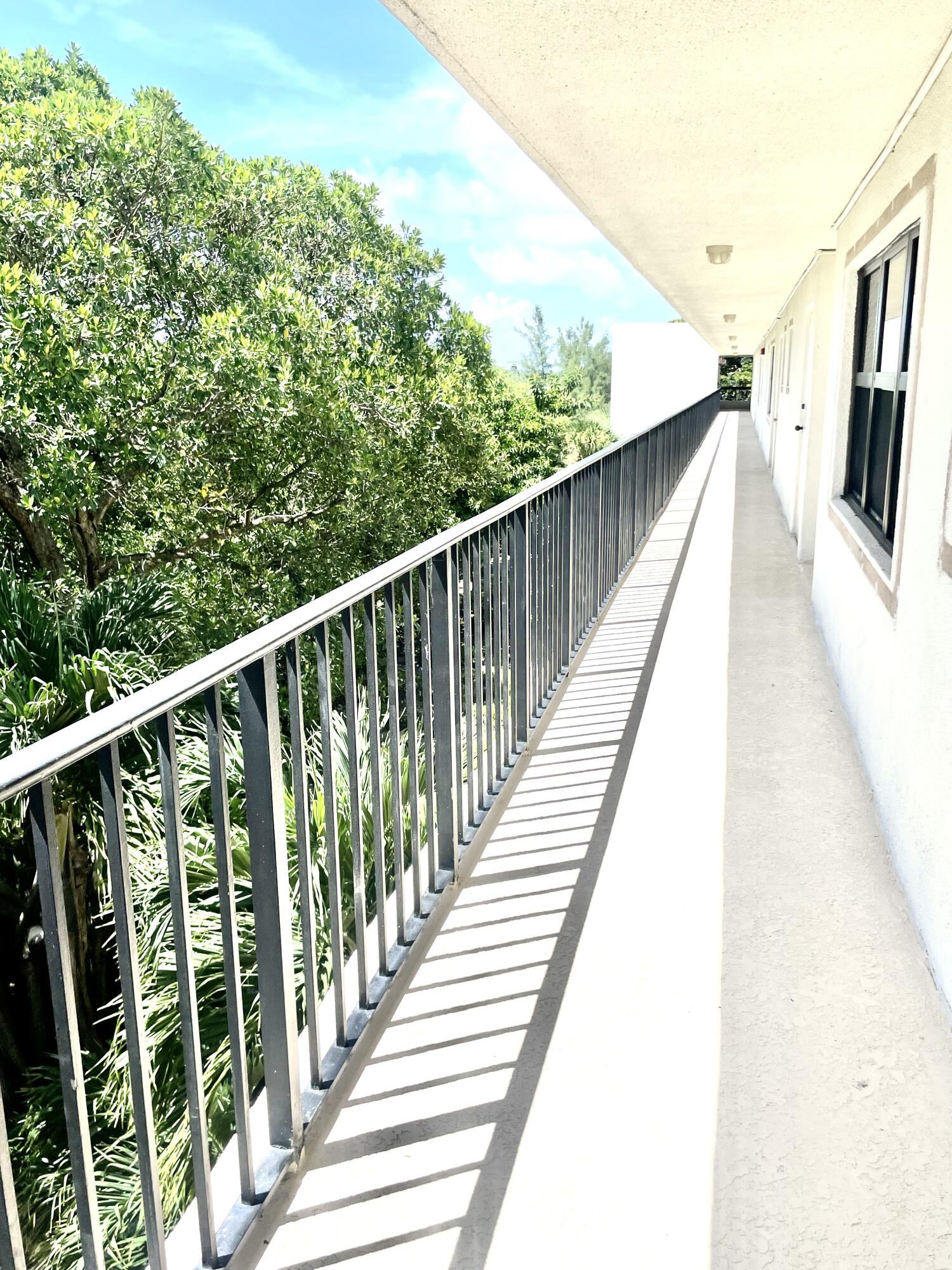 277 N Ocean Boulevard 4030