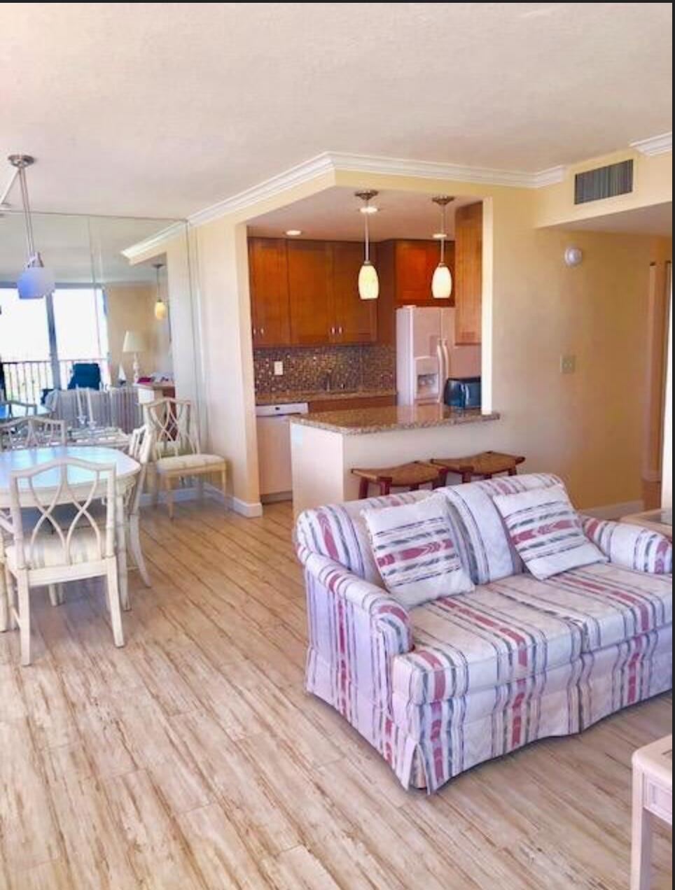 2121 N Ocean Boulevard 1208e