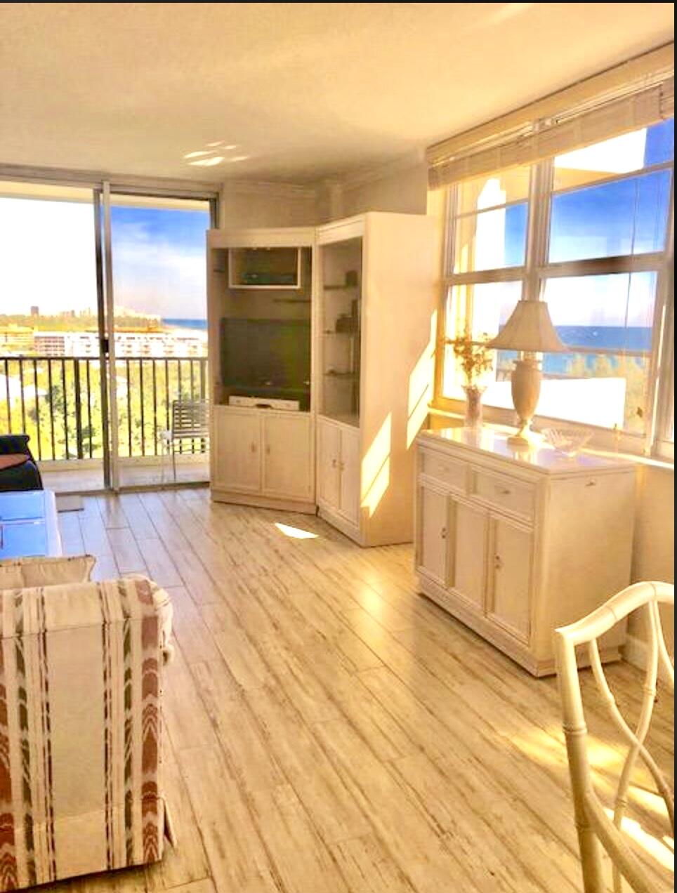 2121 N Ocean Boulevard 1208e