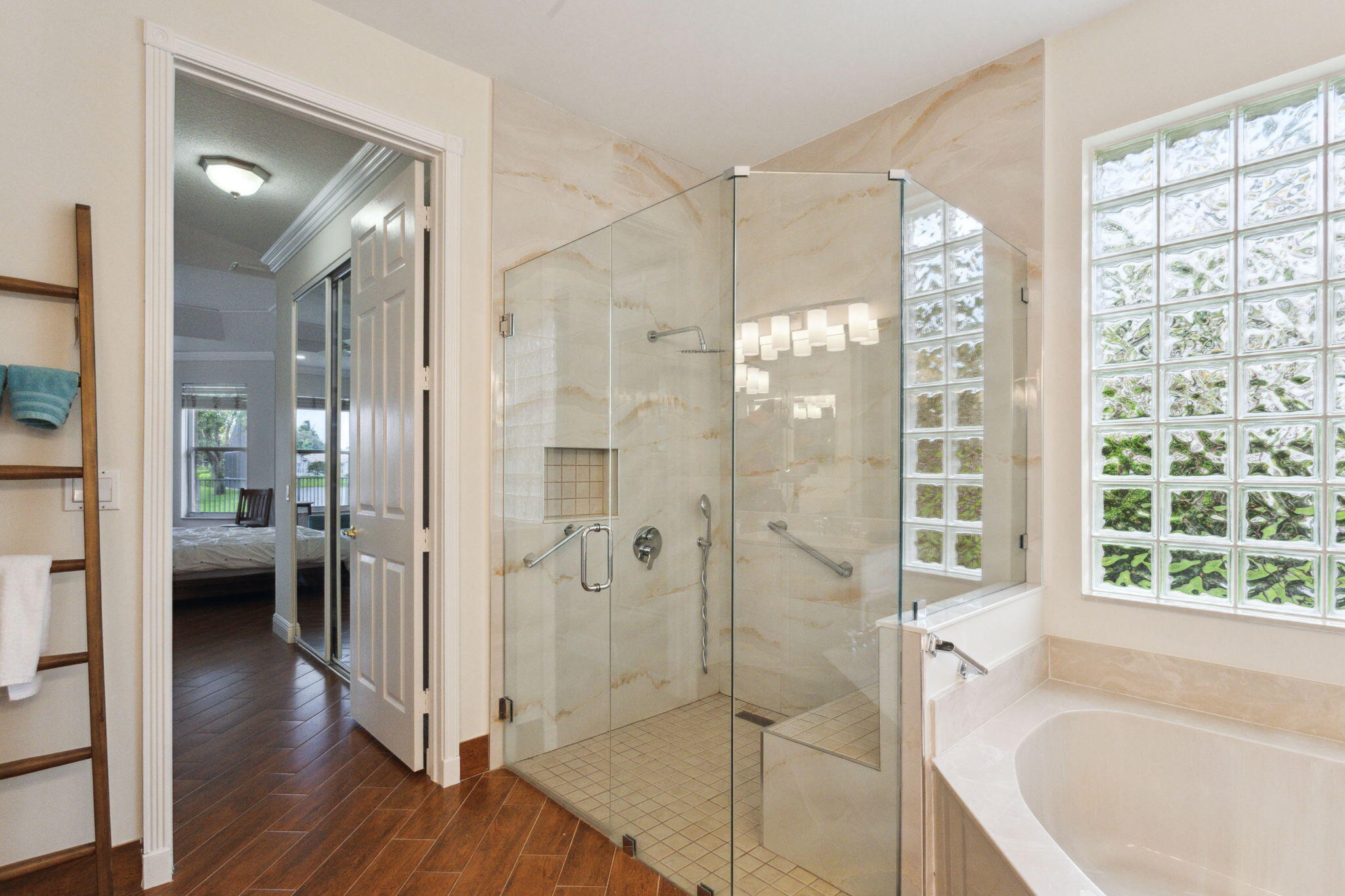 11033 Malaysia Circle