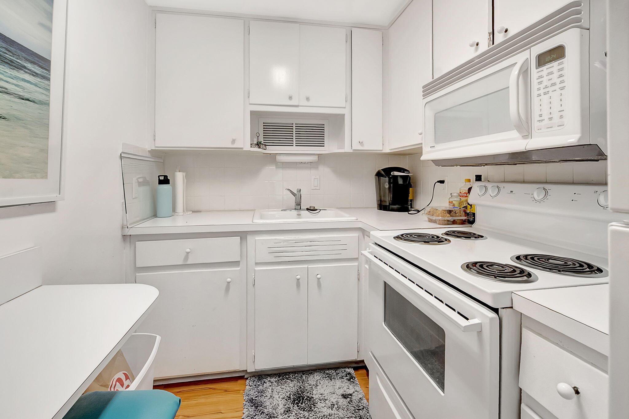 1820 S Ocean Boulevard 2j