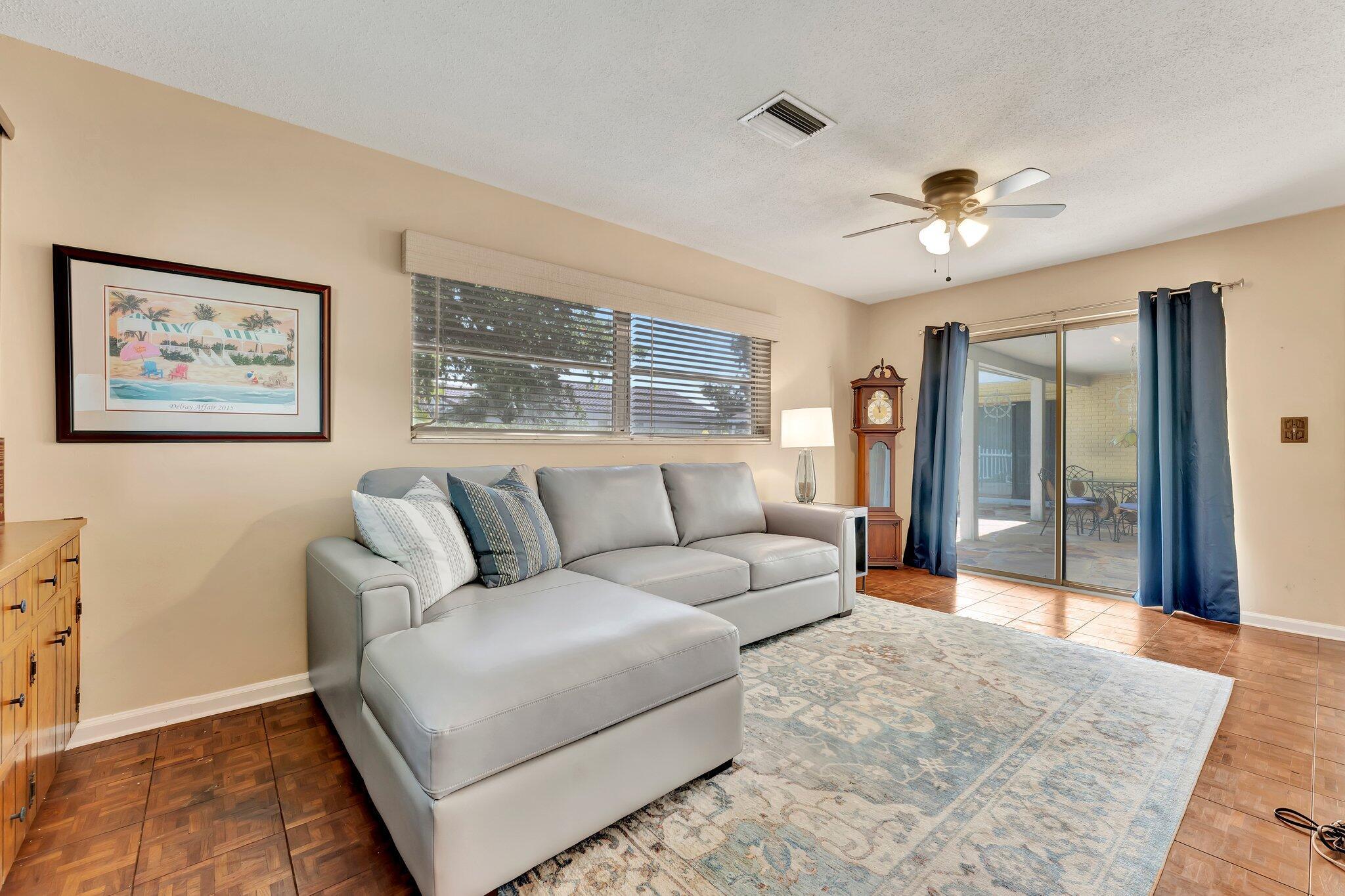790 Coquina Way