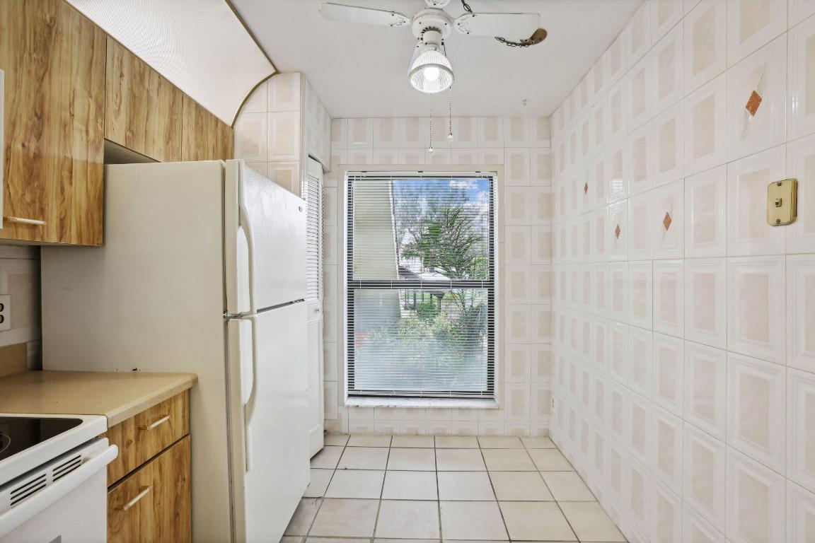 3377 Lucerne Park Drive