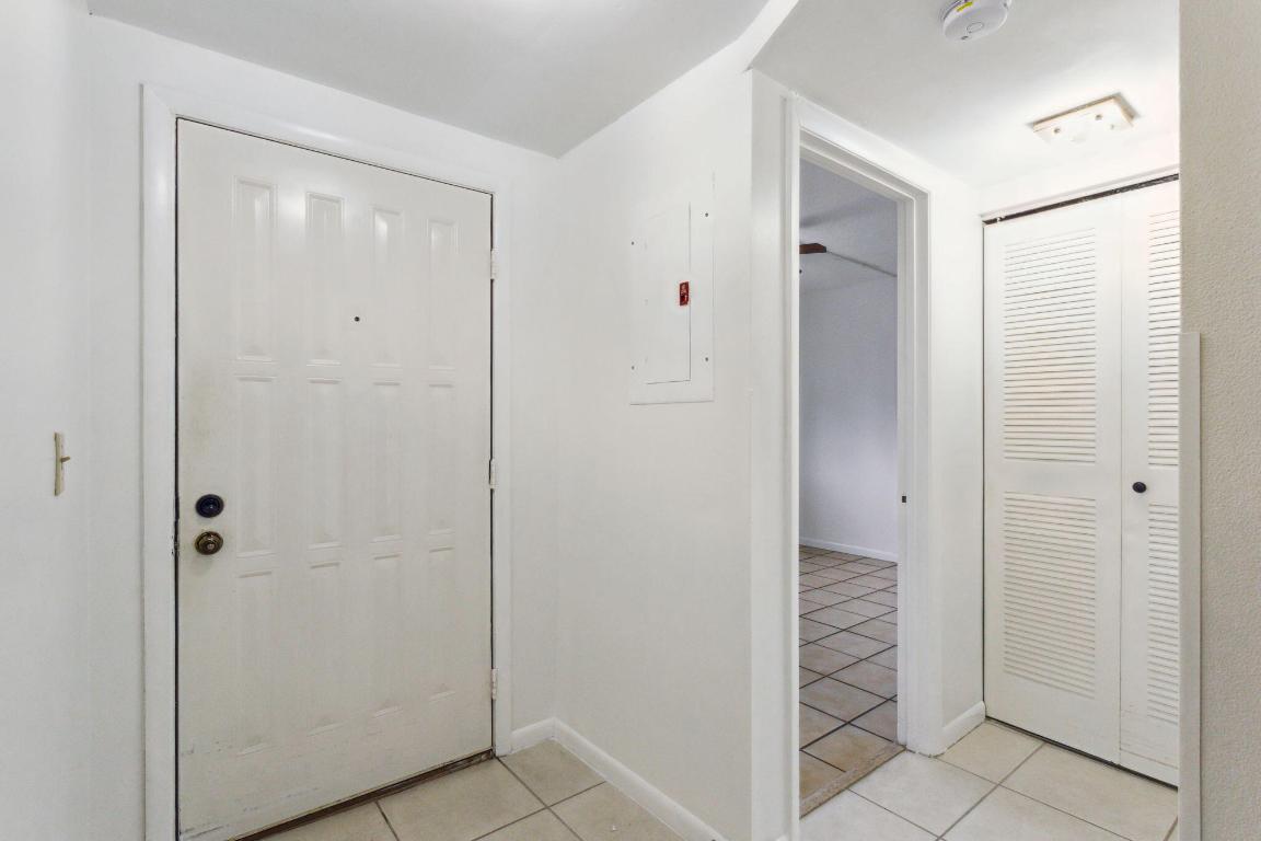 3377 Lucerne Park Drive
