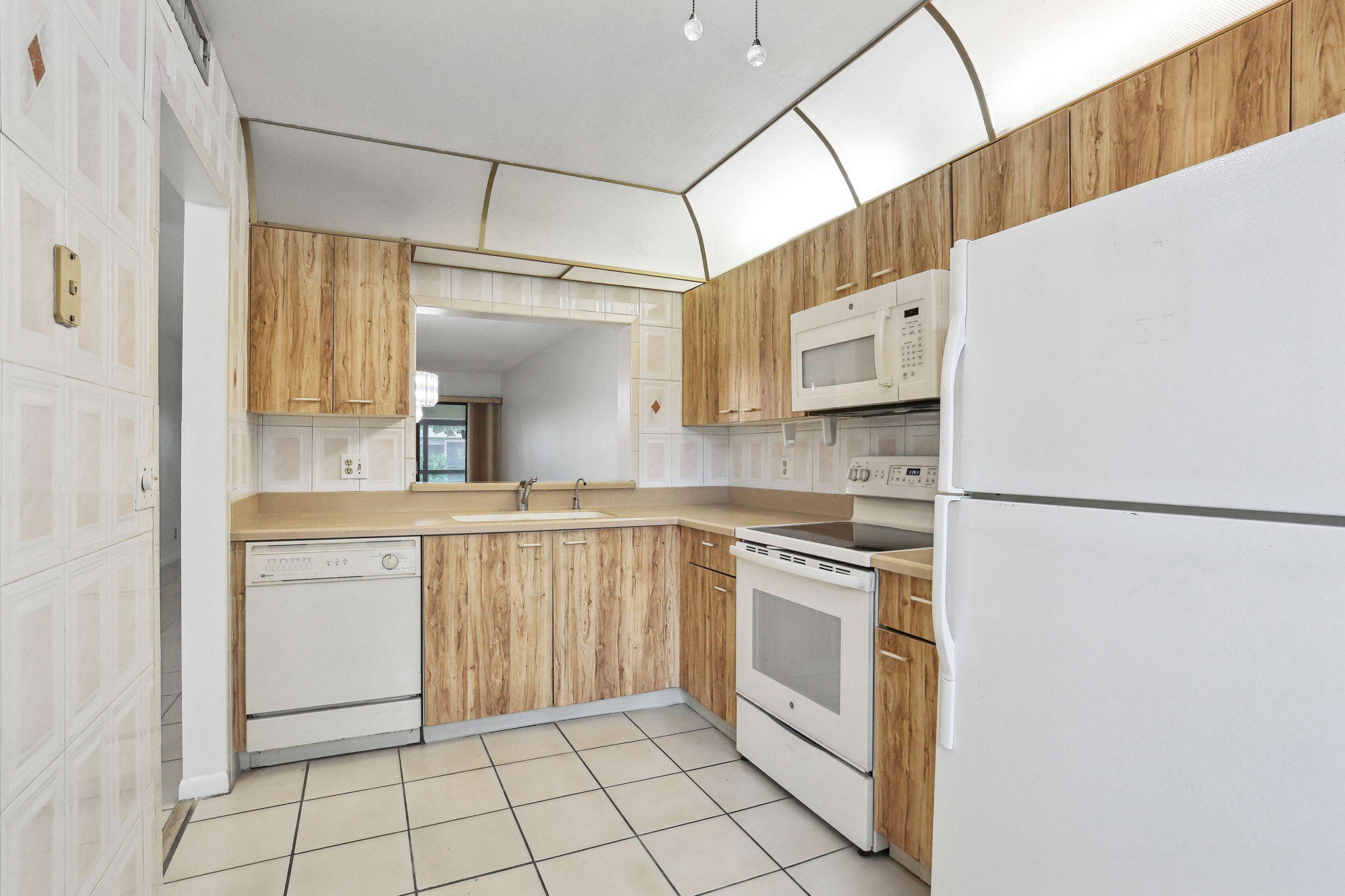 3377 Lucerne Park Drive