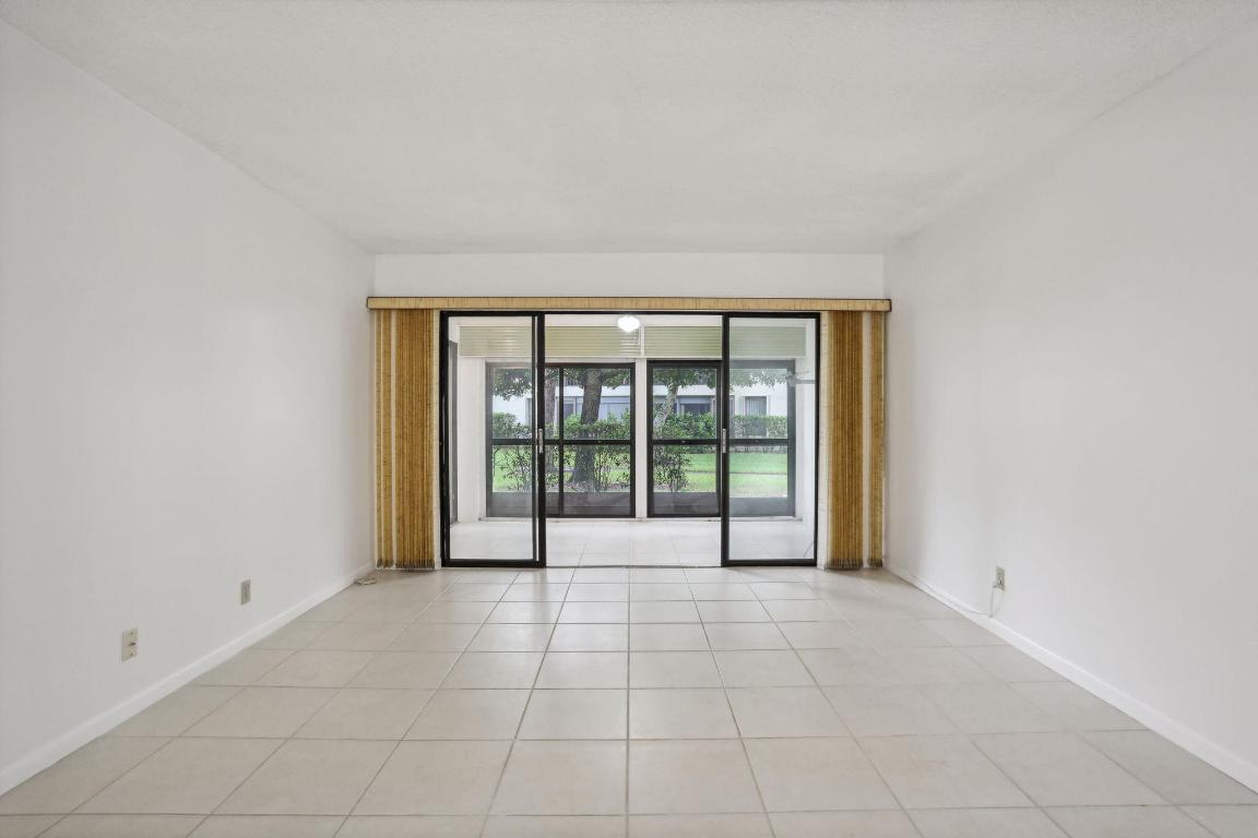 3377 Lucerne Park Drive