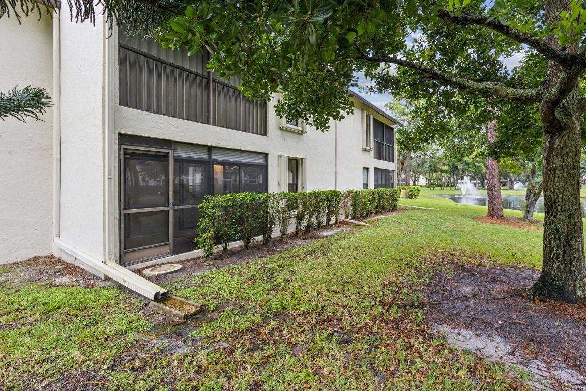 3377 Lucerne Park Drive