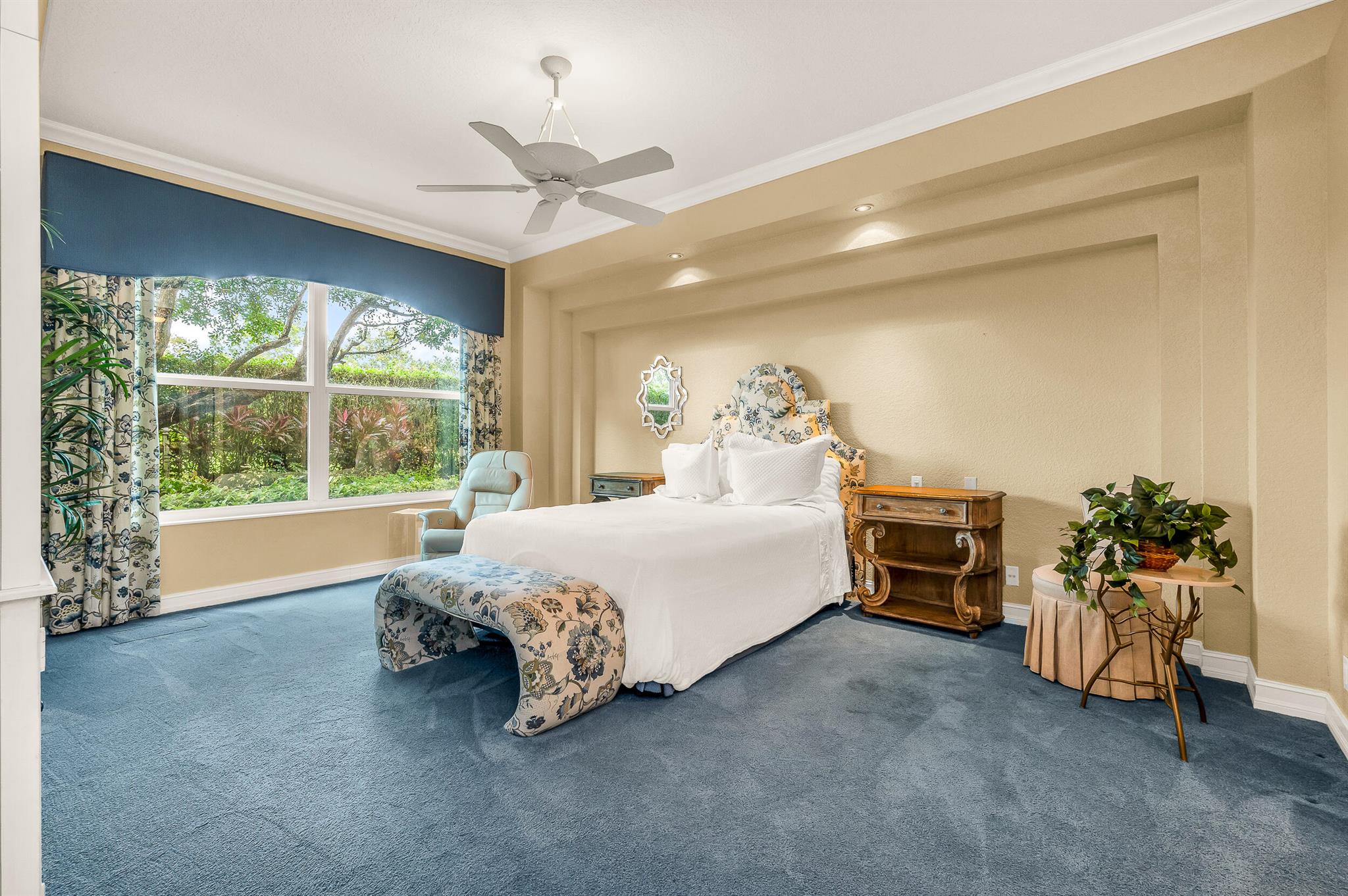 6189 Island Walk A