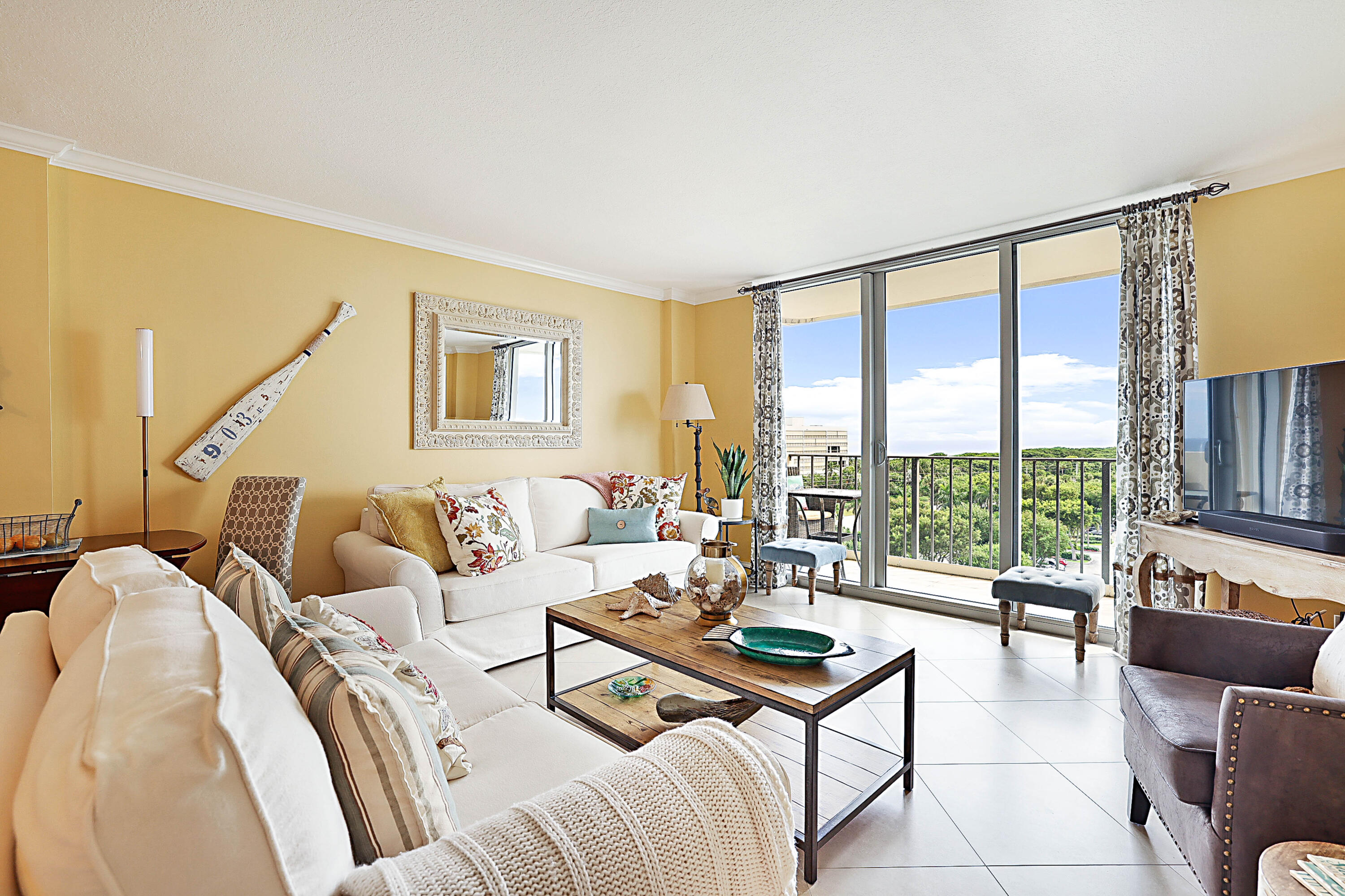 2121 N Ocean Boulevard 903e