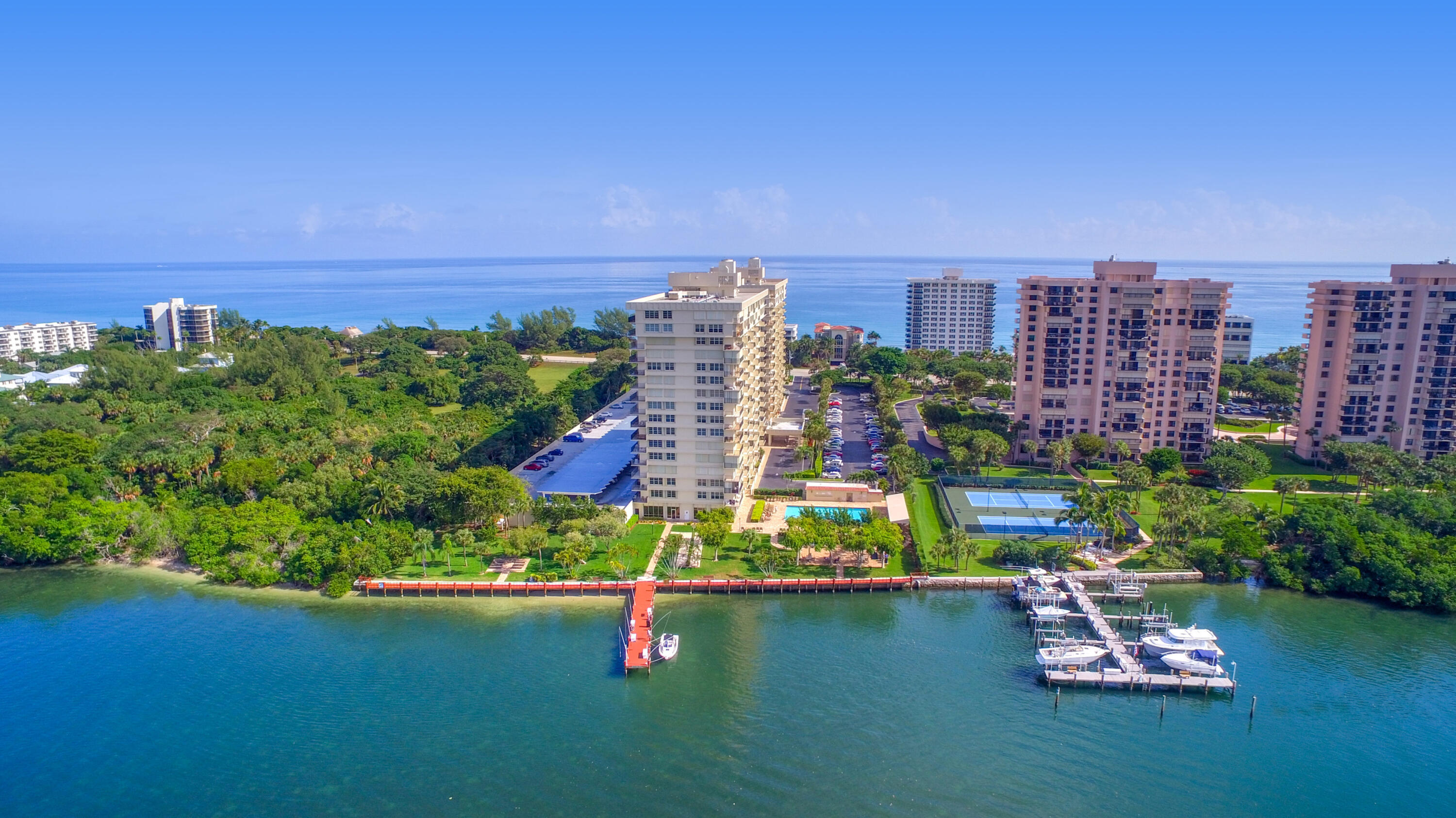 2121 N Ocean Boulevard 903e