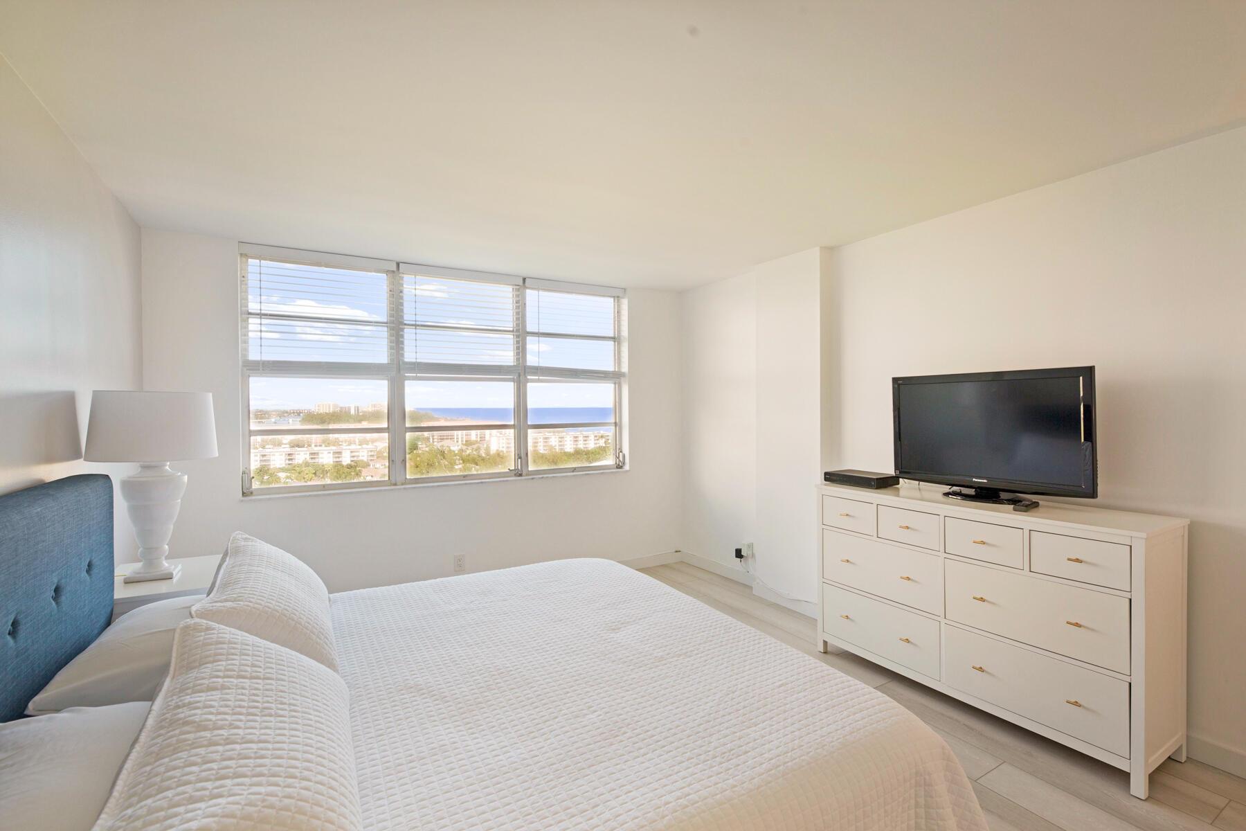 2121 N Ocean Boulevard 1604w