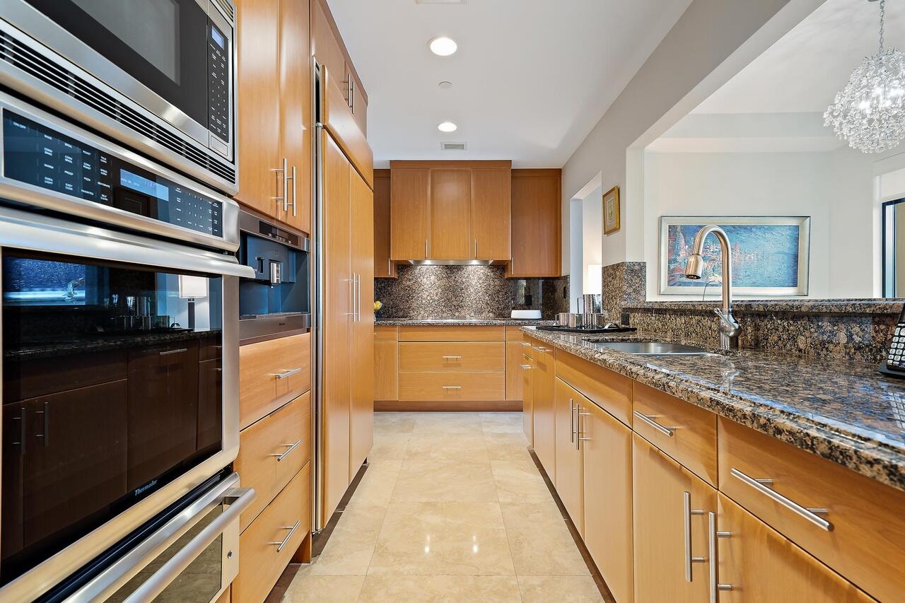 200 E Palmetto Park Road Th-11