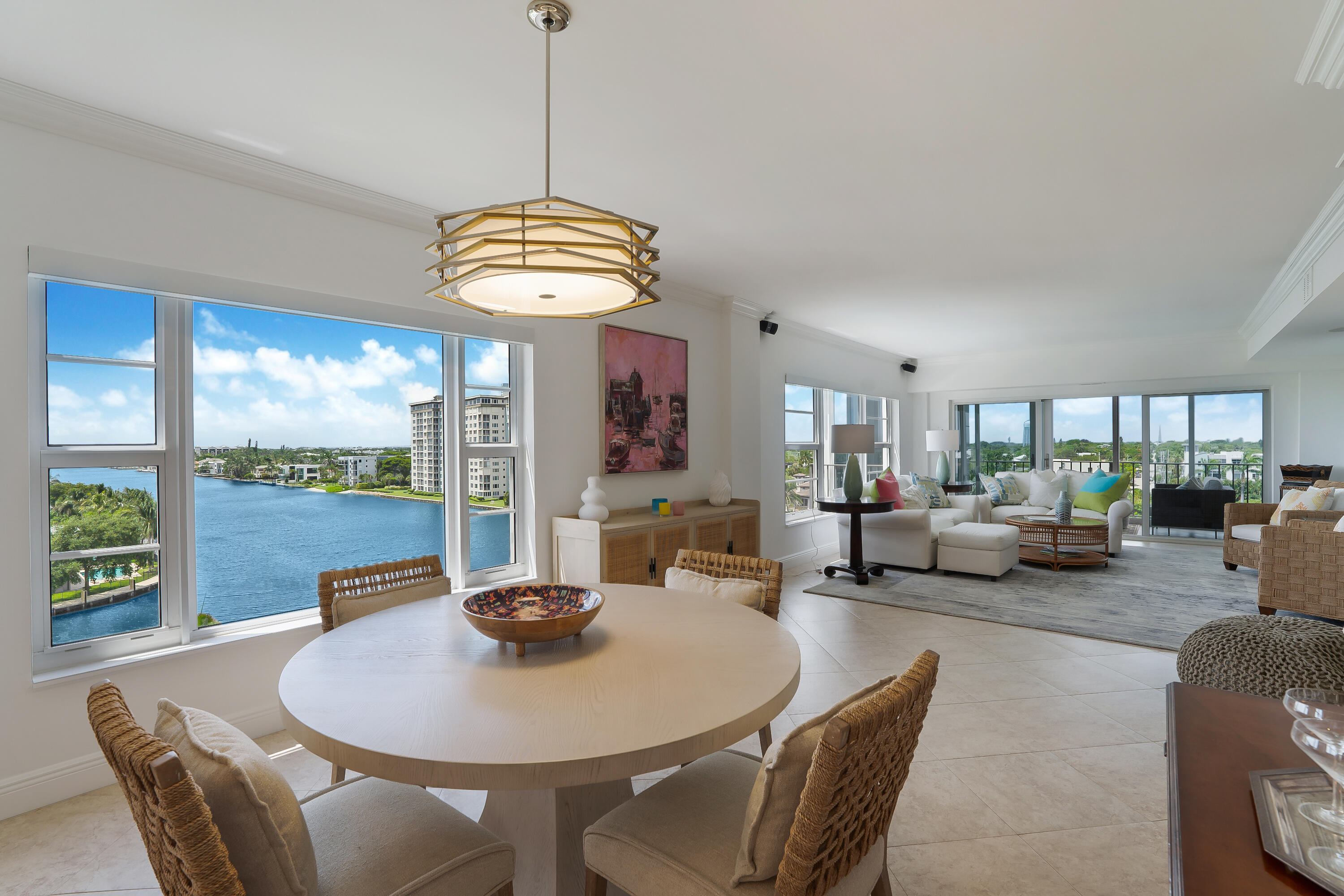 400 Seasage Drive 701