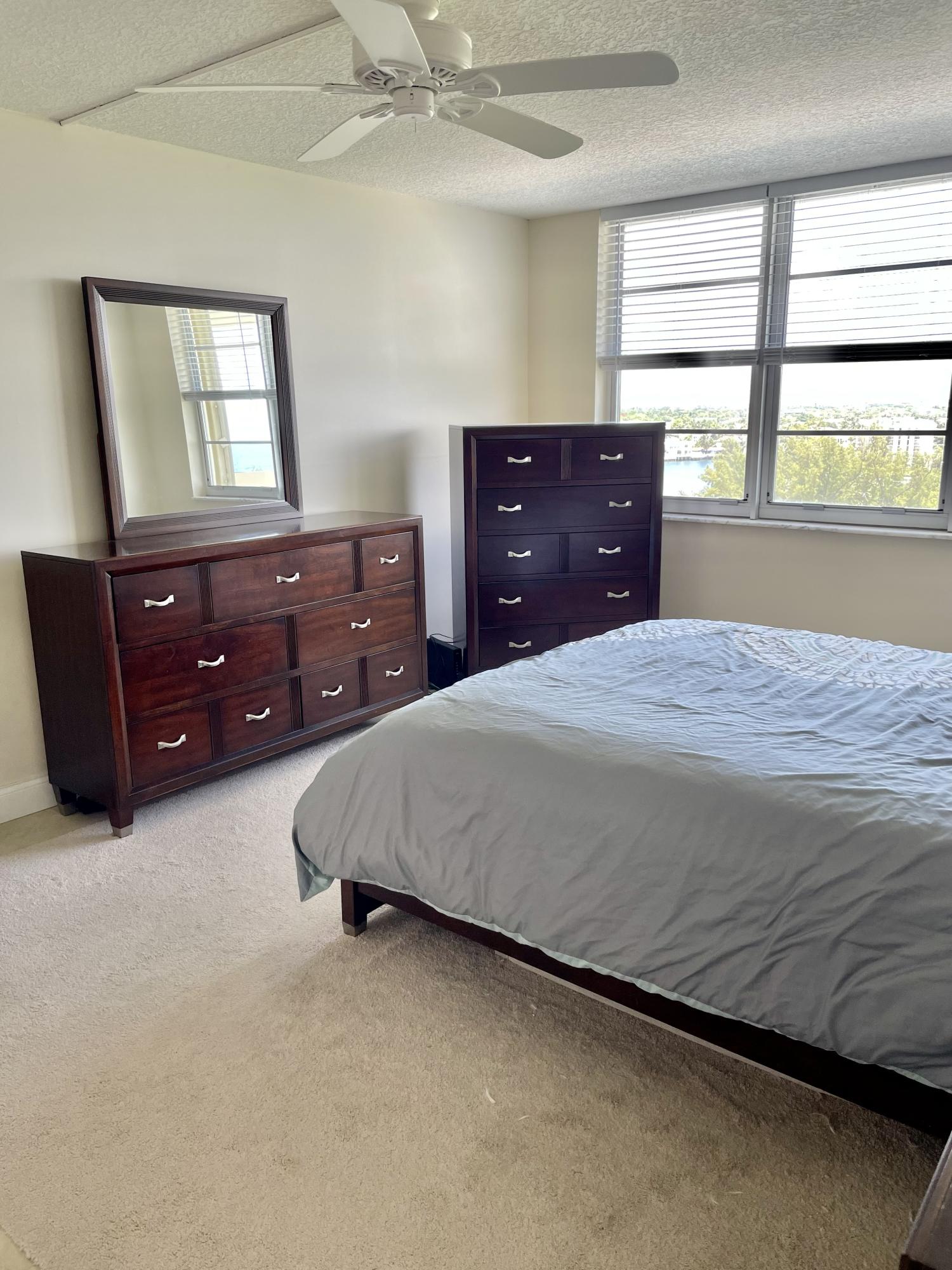 2121 N Ocean Boulevard 1206w