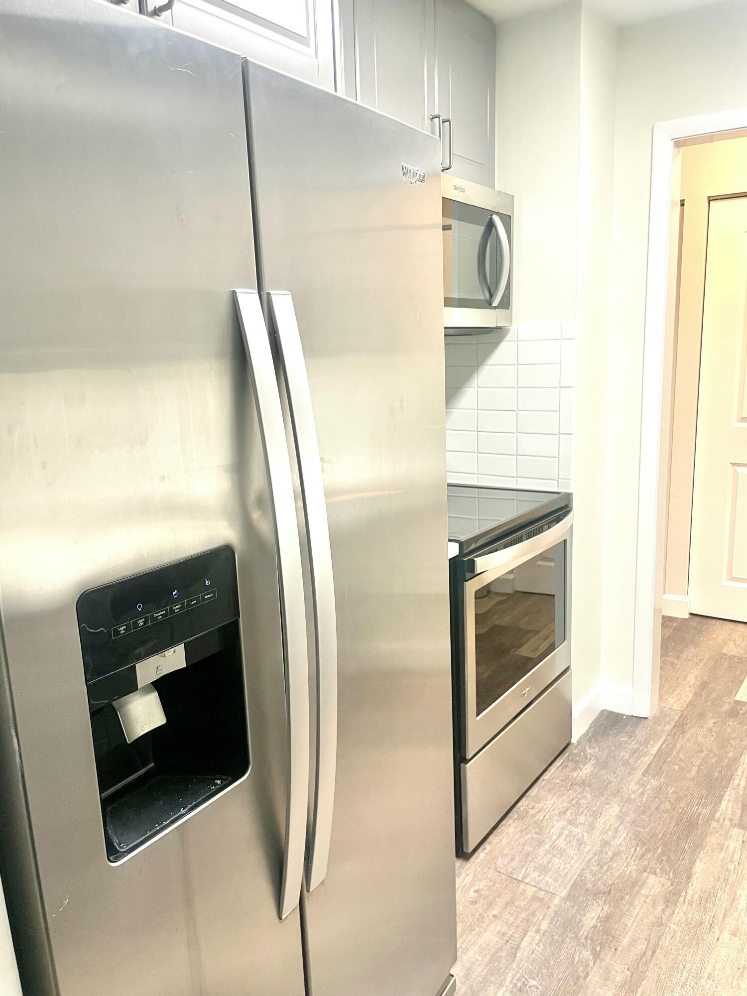 2121 N Ocean Boulevard 105e