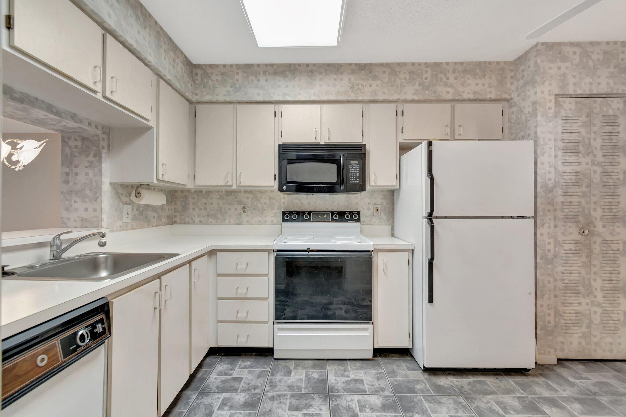 7260 Kinghurst 404 Drive 404