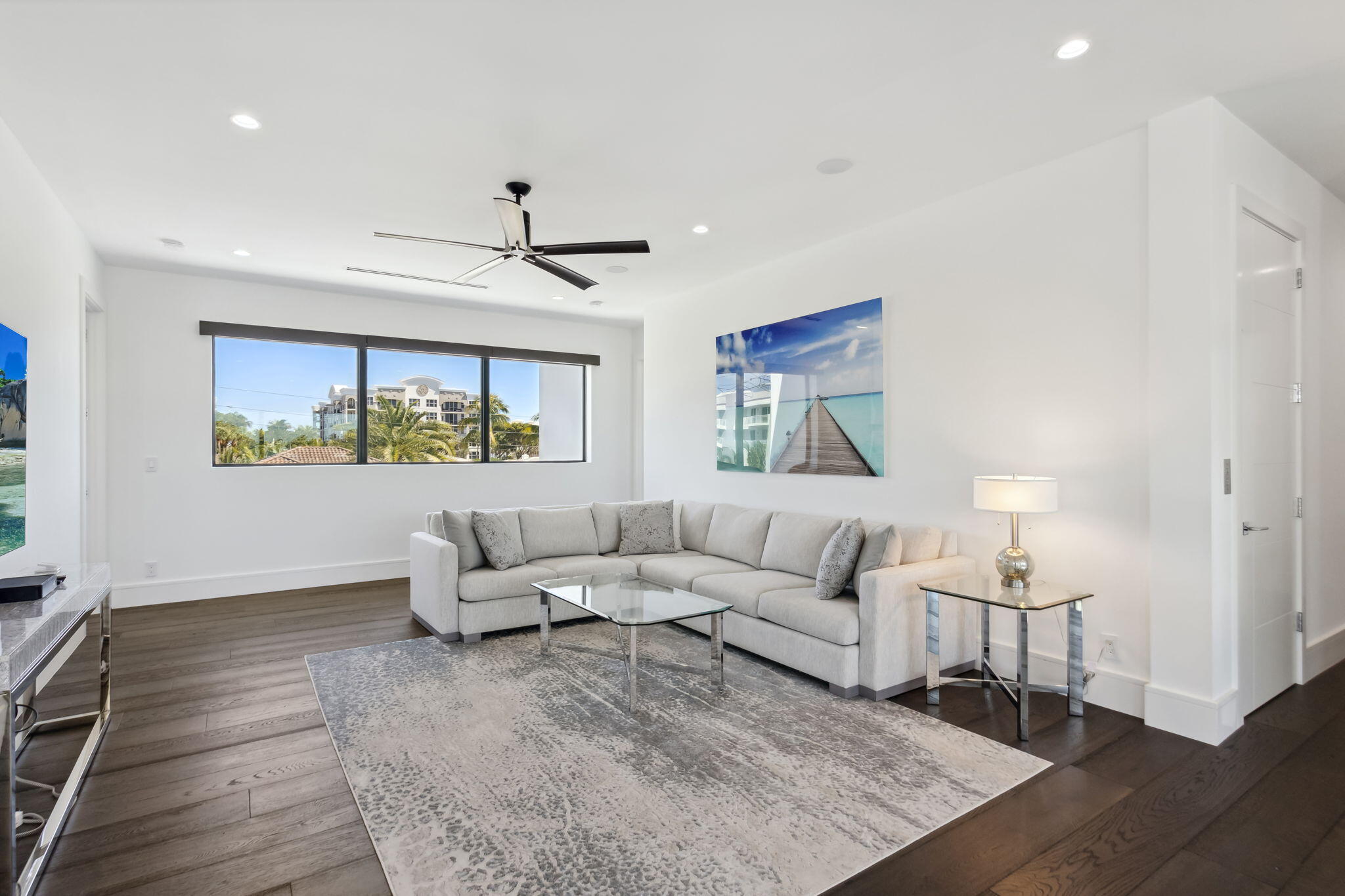 149 SE 18th Avenue