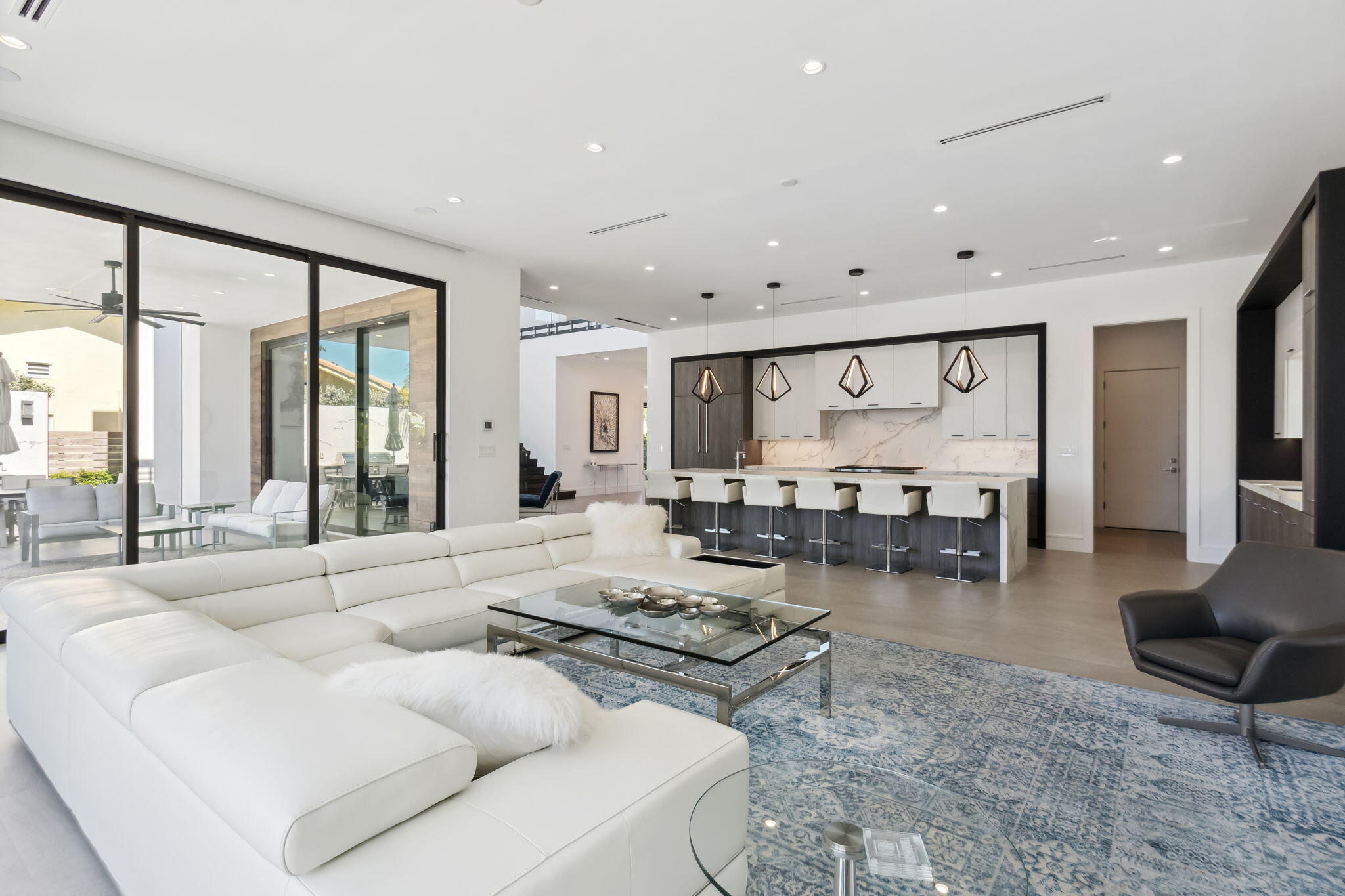 149 SE 18th Avenue
