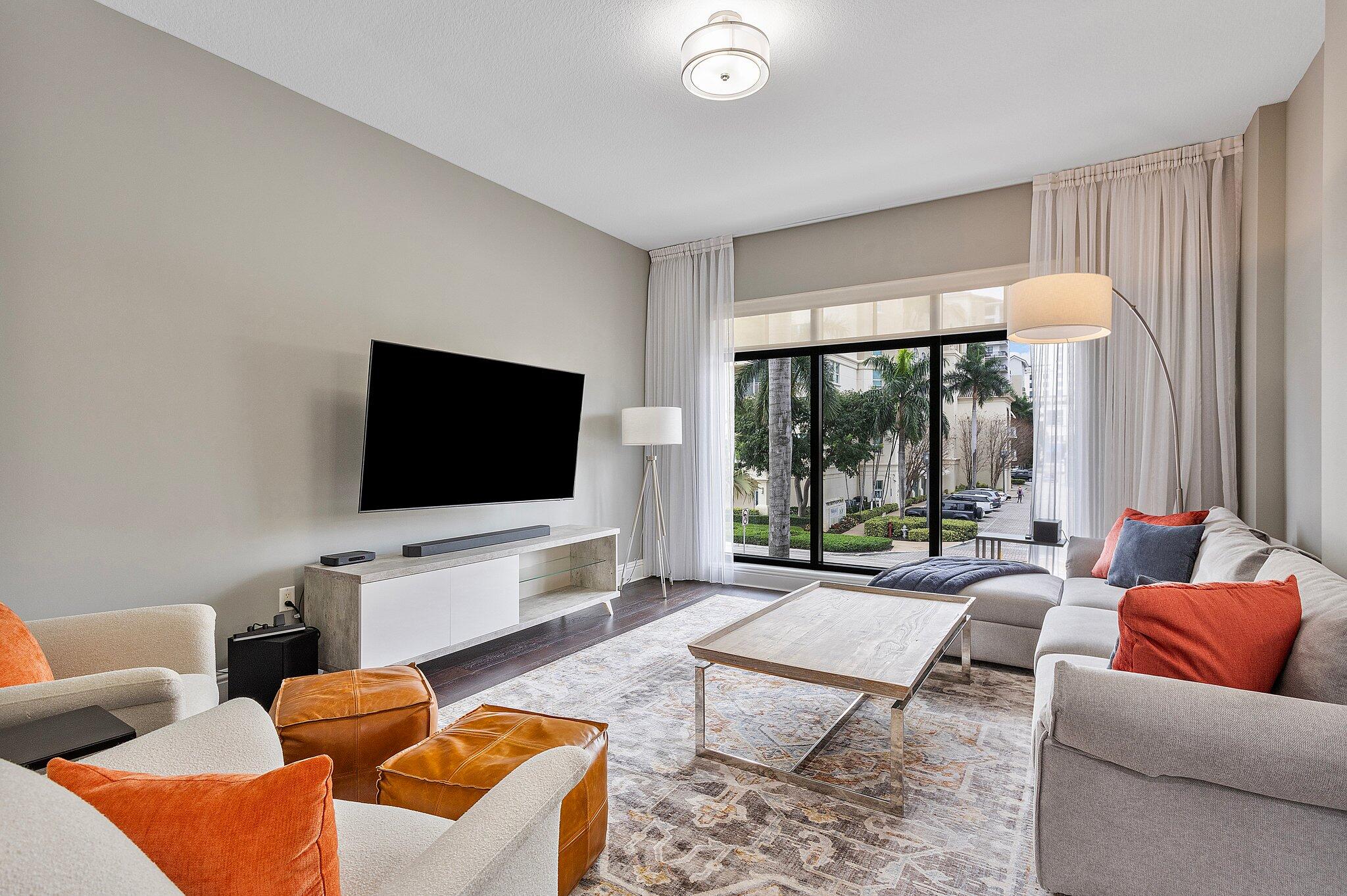 200 E Palmetto Park Road 10