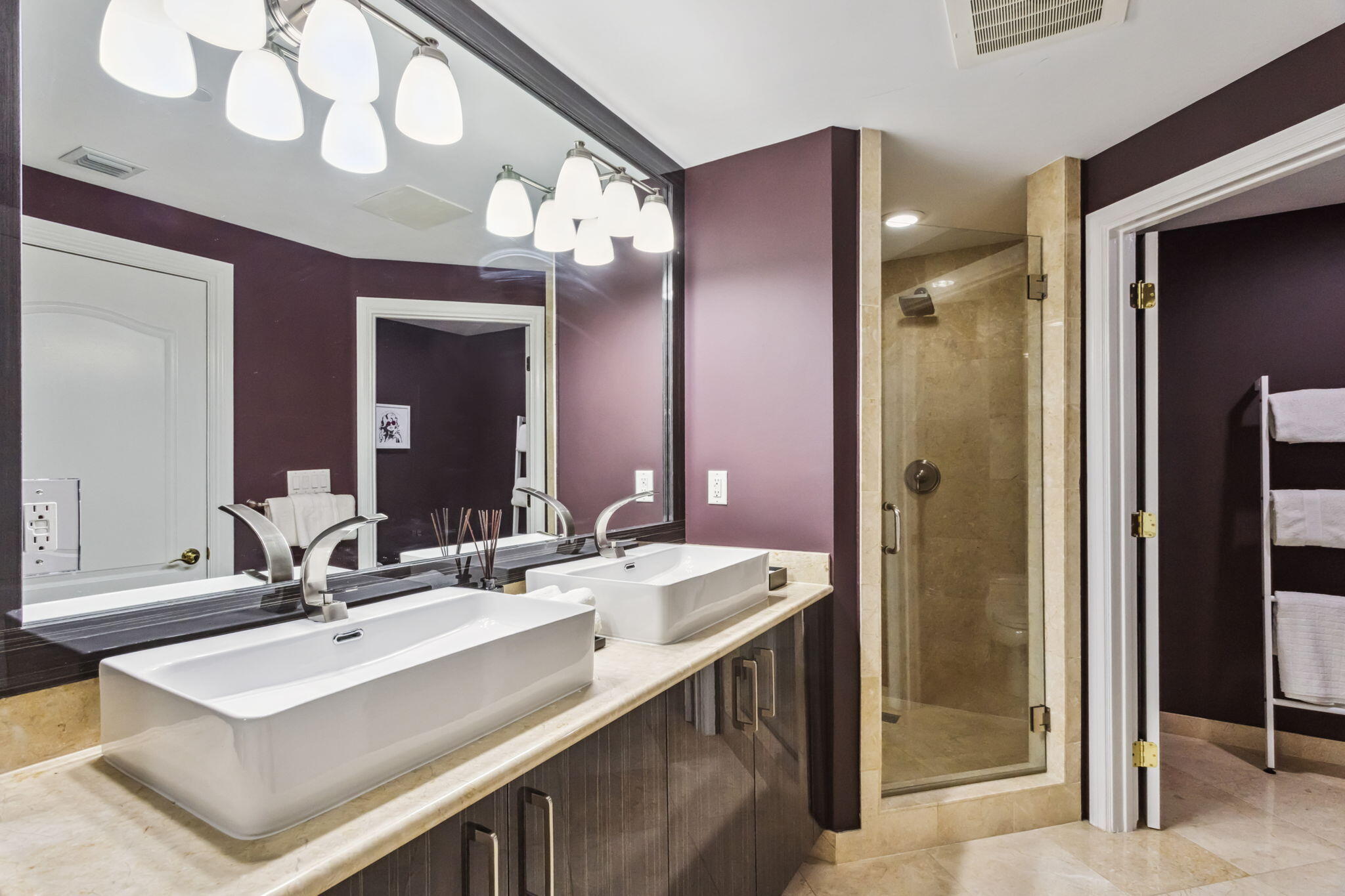 200 E Palmetto Park Road 10