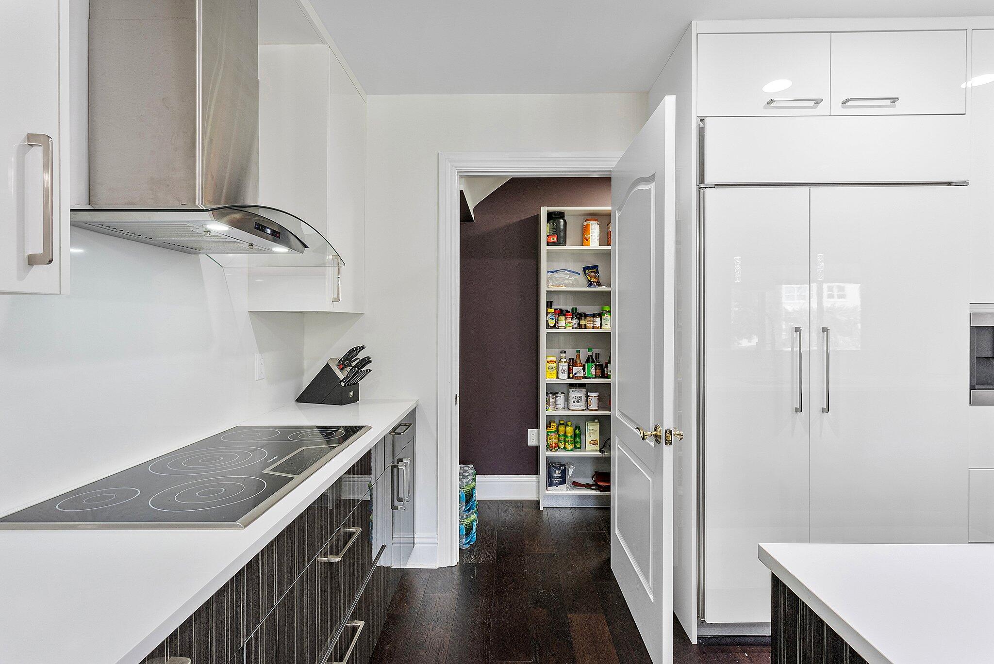 200 E Palmetto Park Road 10