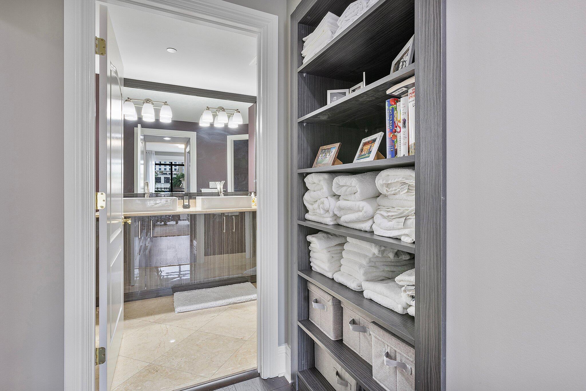 200 E Palmetto Park Road 10