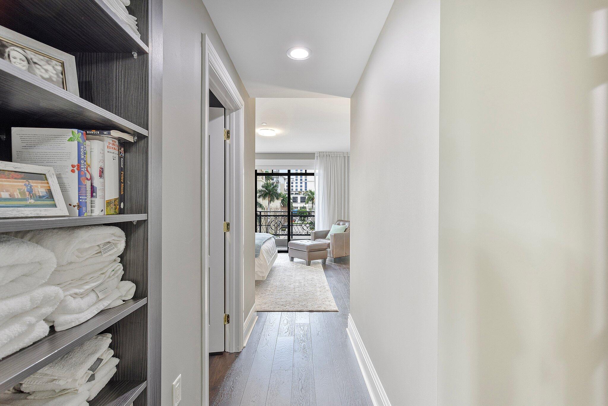 200 E Palmetto Park Road 10