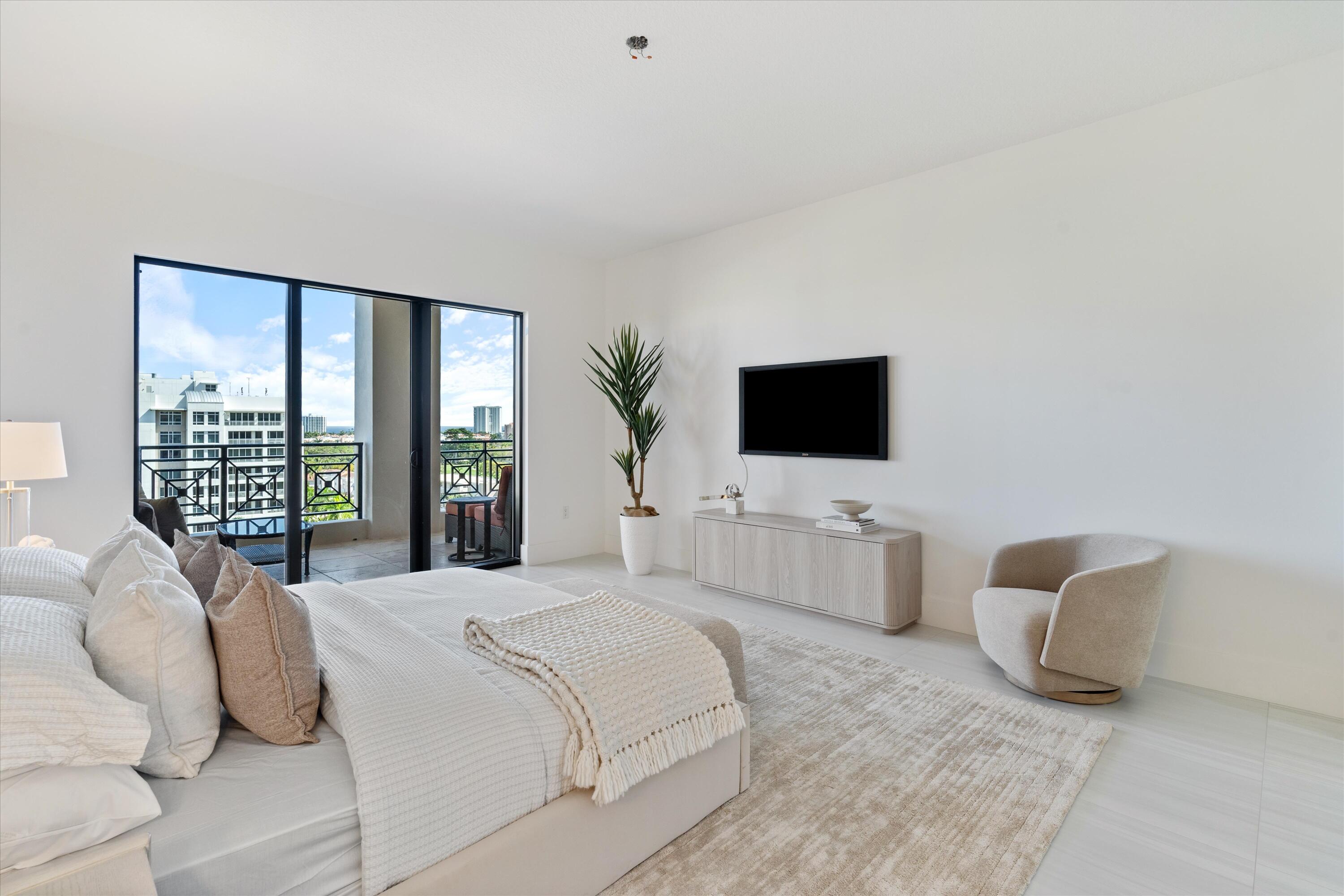 200 E Palmetto Park Road 812