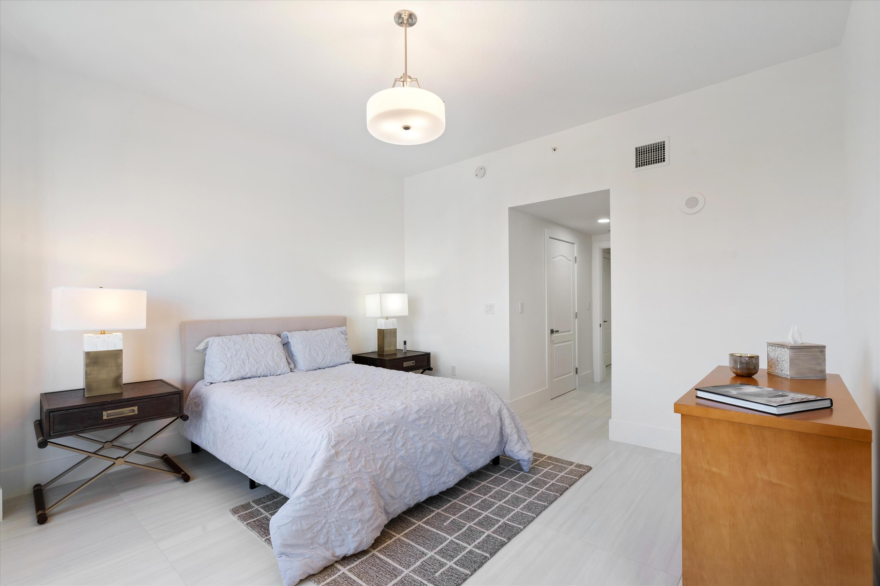 200 E Palmetto Park Road 812