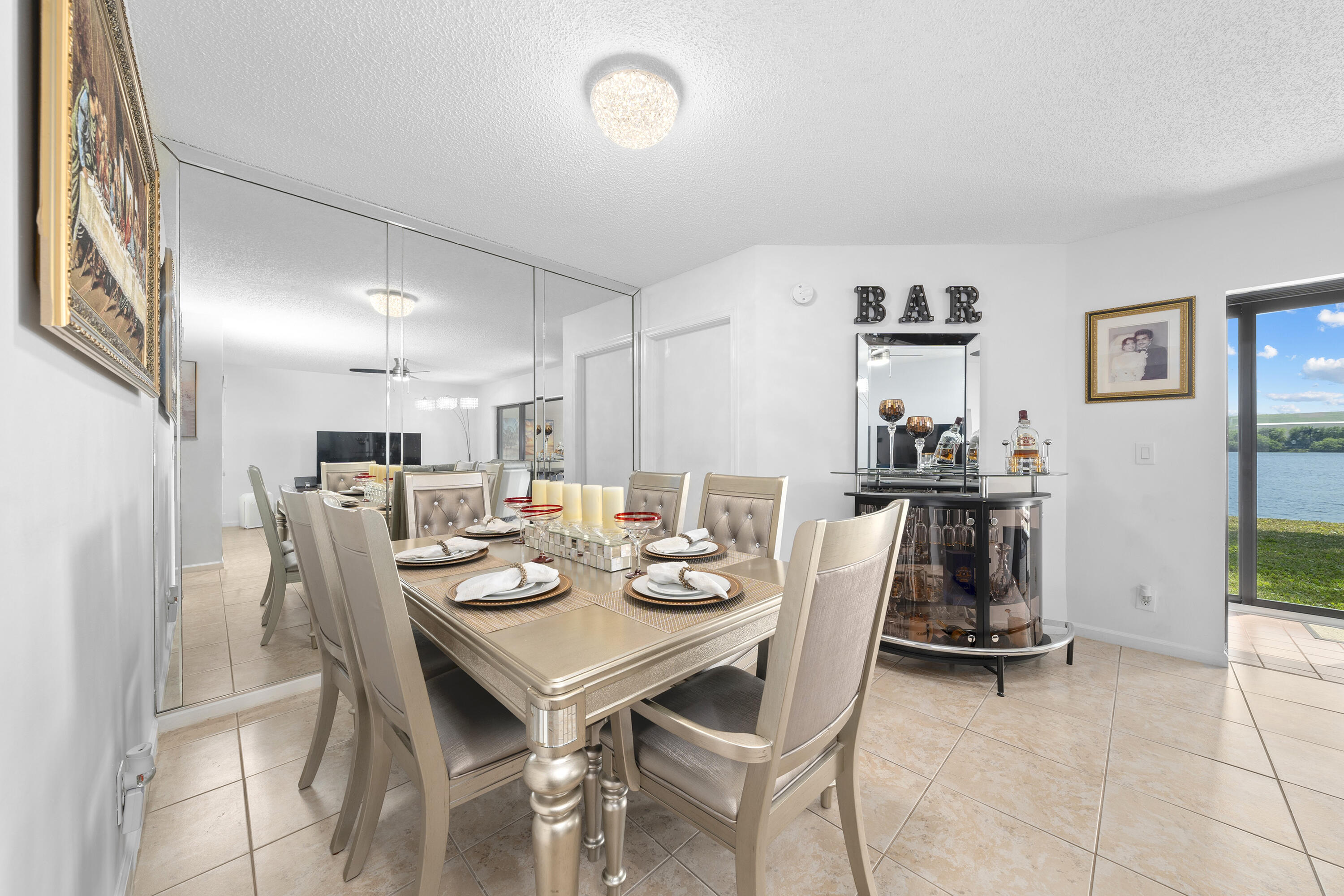 807 Congressional Way 807