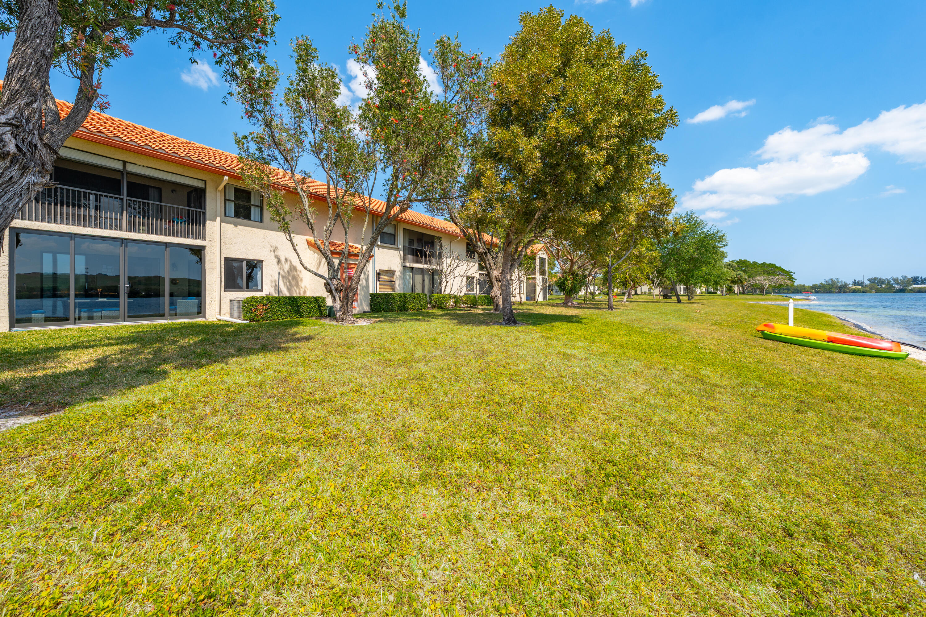 807 Congressional Way 807