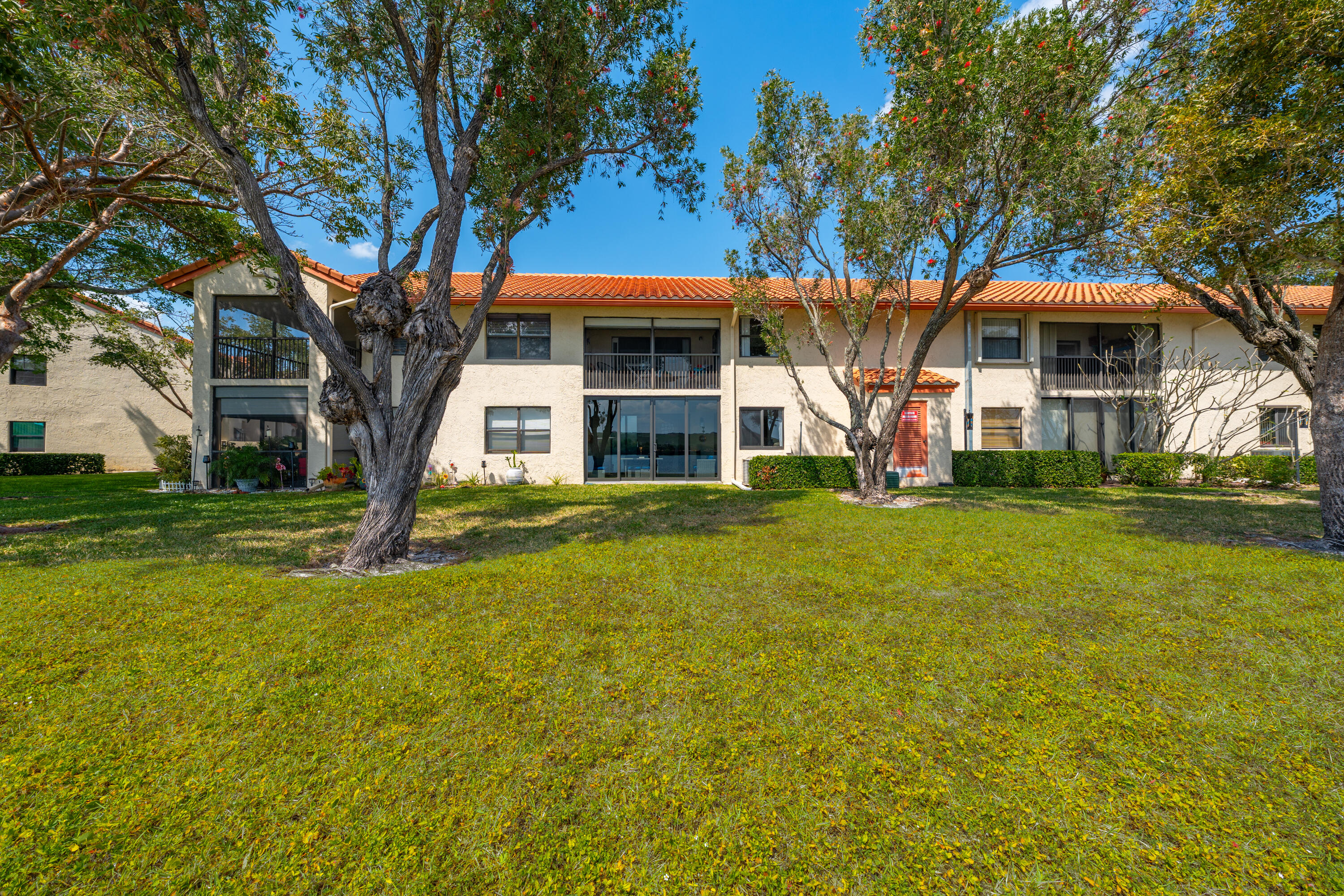 807 Congressional Way 807