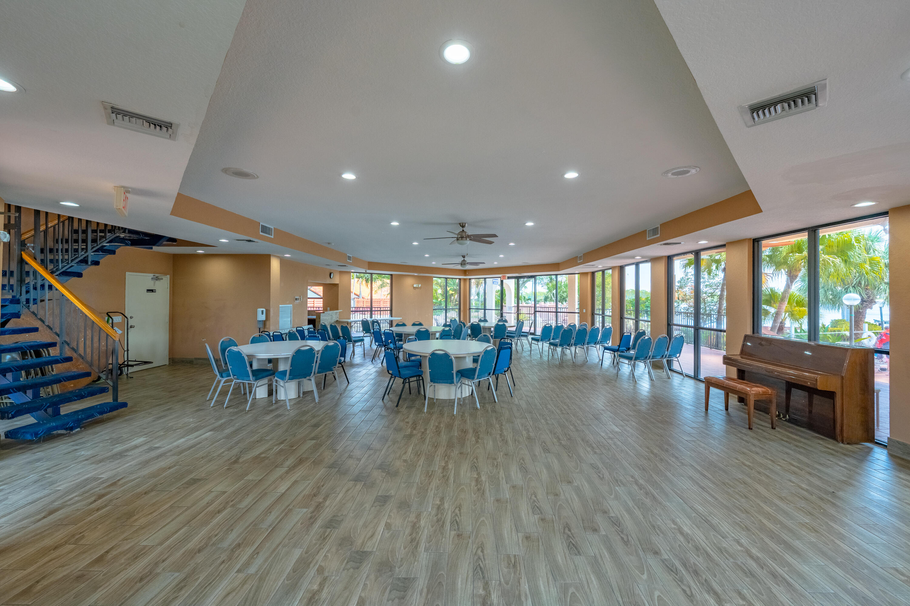 807 Congressional Way 807