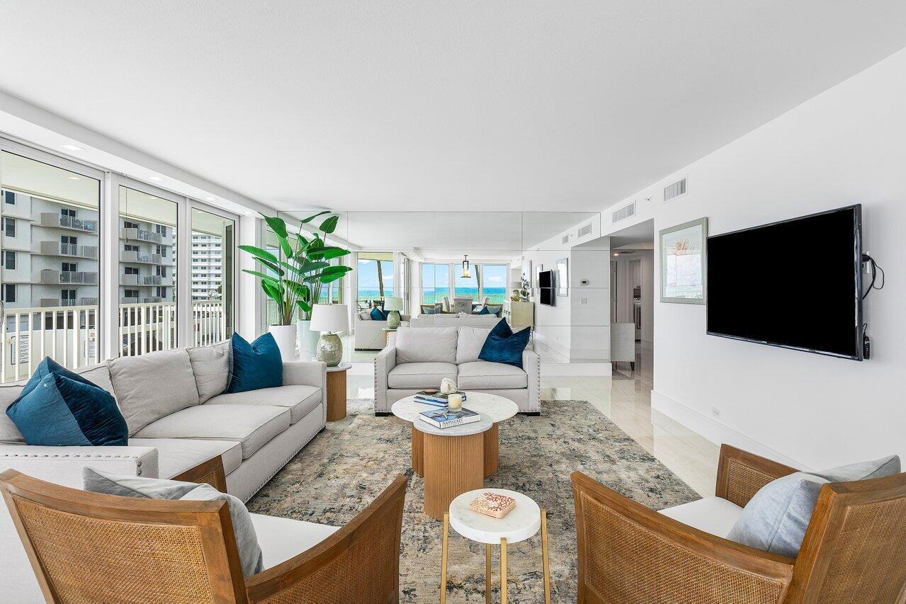 3211 S Ocean Boulevard 301